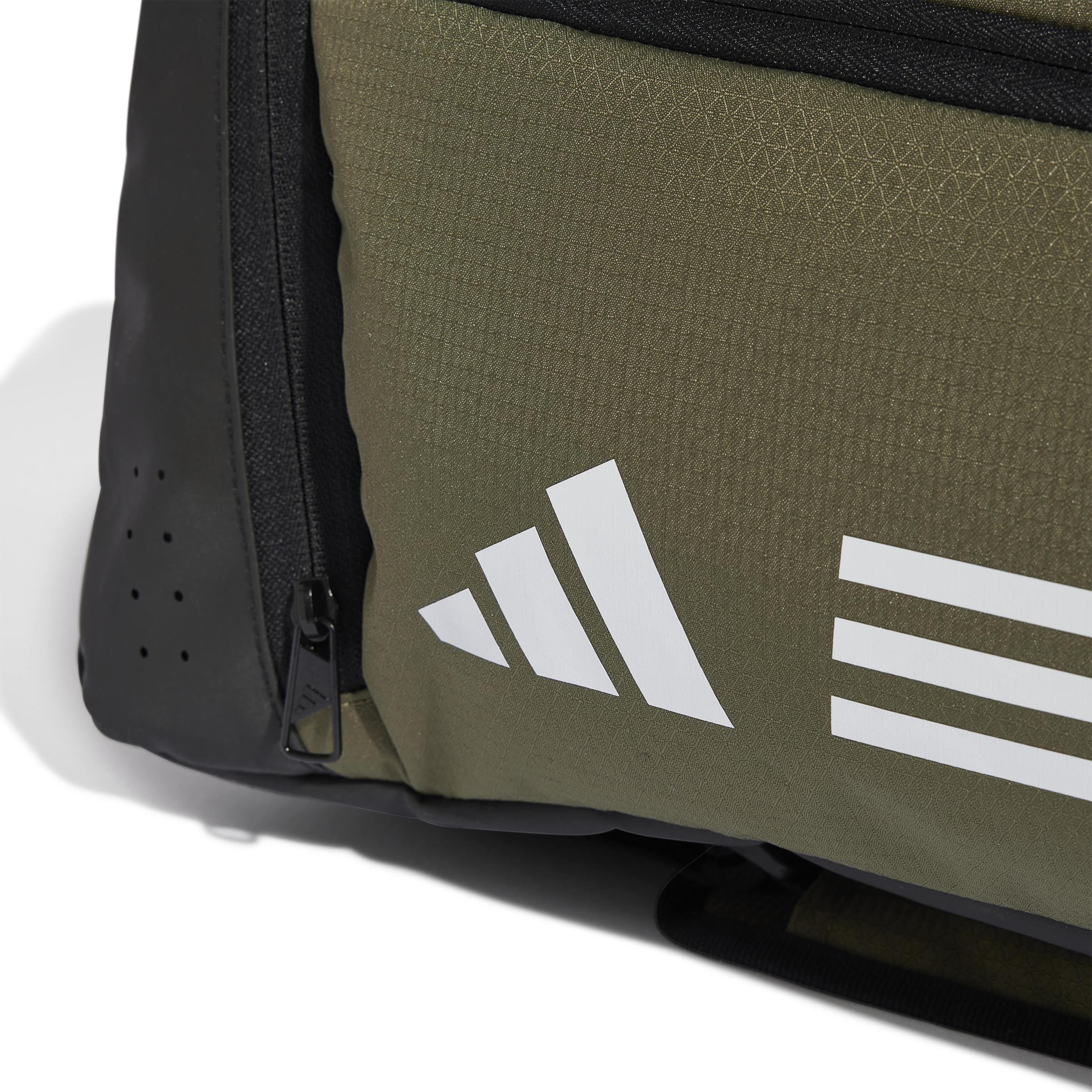 ADIDAS TR DUFFLE S OLISTR/WHITE – Bild 4