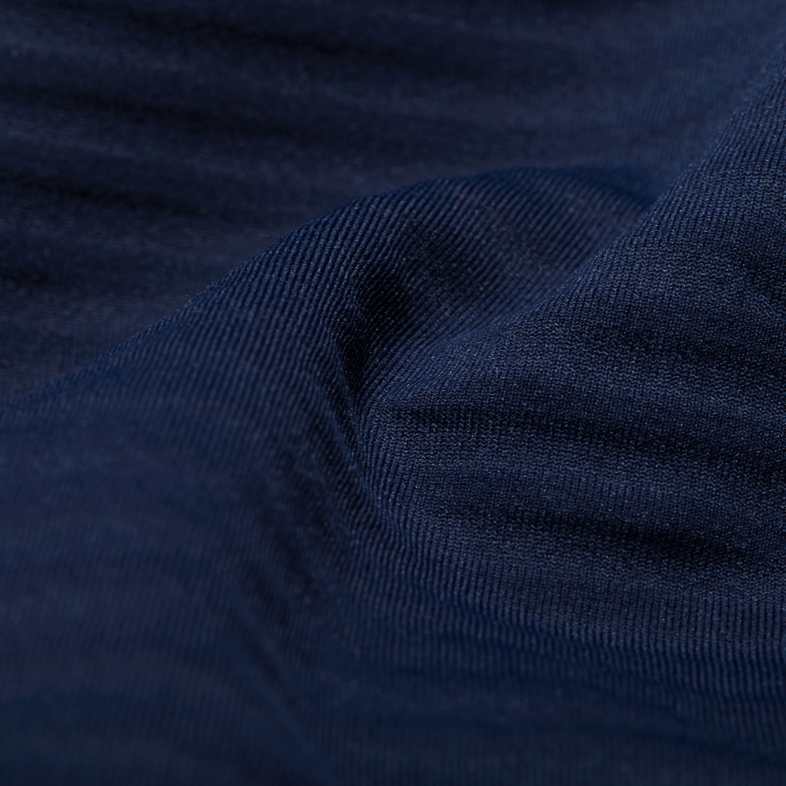 MAMMUT Taiss Light ML Hooded Jacket Women MARINE – Bild 6