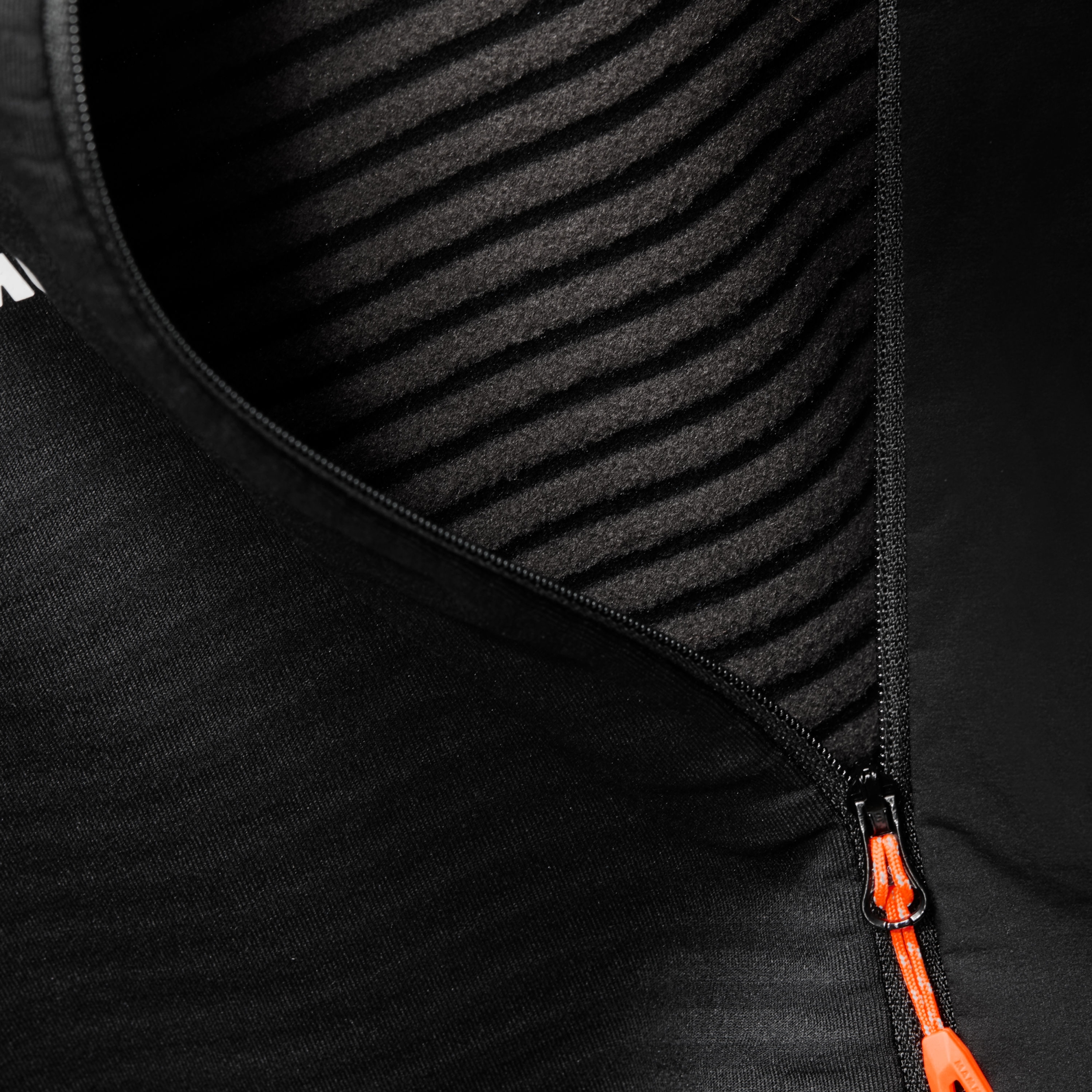 MAMMUT Taiss Light ML Jacket Men BLACK – Bild 6