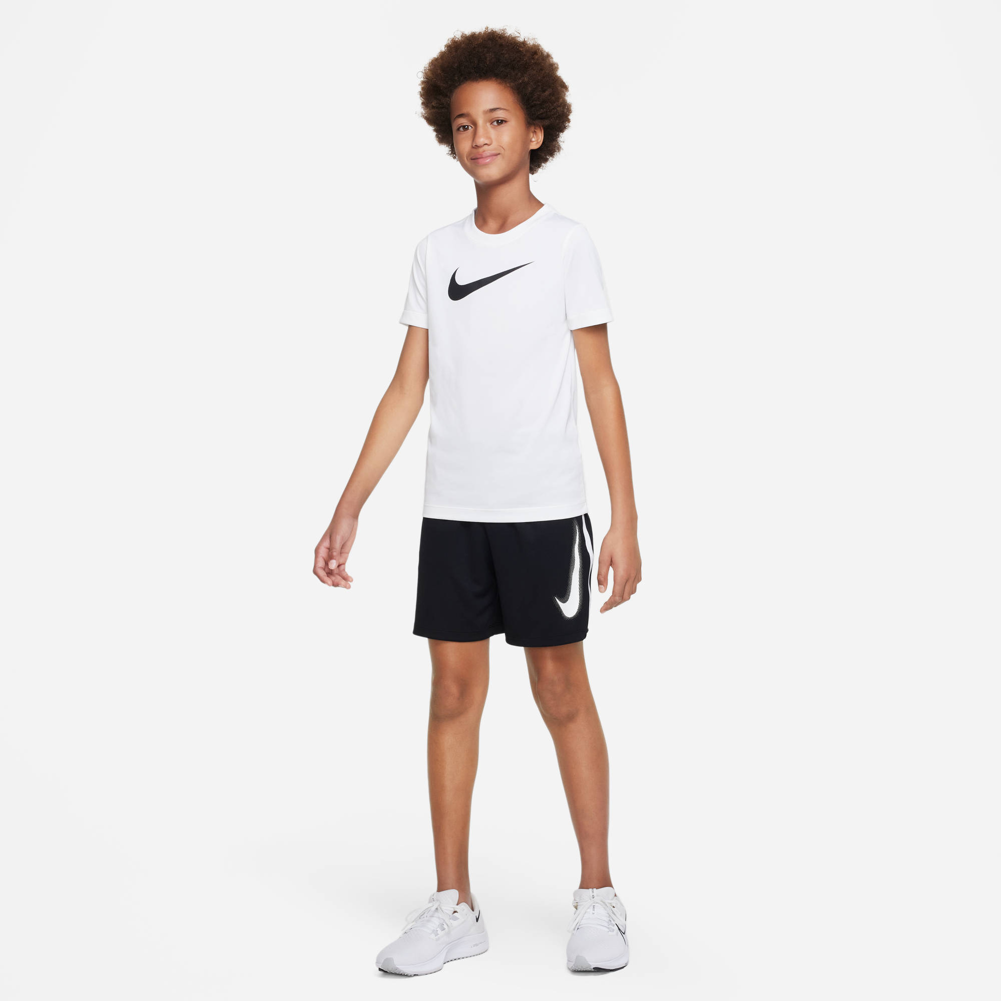 NIKE B NK DF MULTI+ SHORT HBR BLACK/WHITE/WHITE – Bild 6