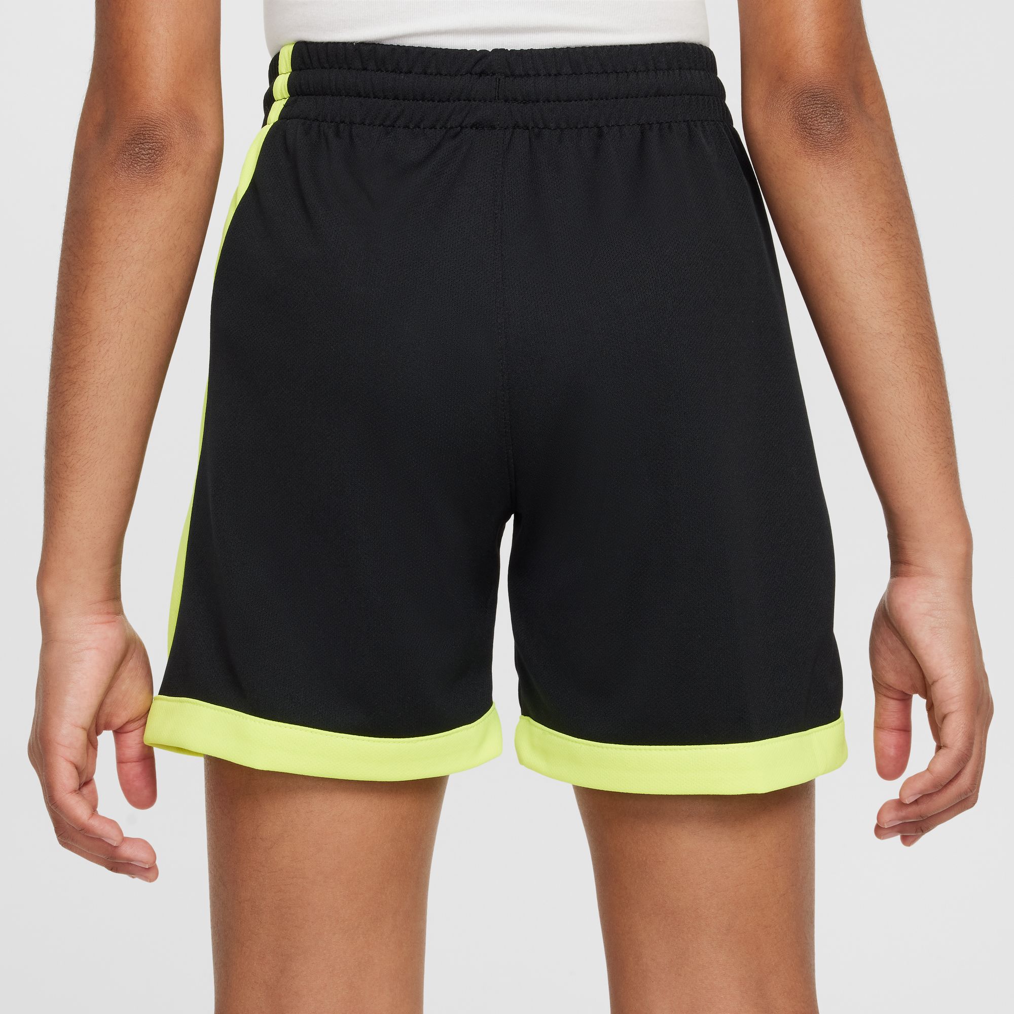 NIKE B NK DF MULTI+ SWOOSH SHORT BLACK/VOLT/VOLT – Bild 6