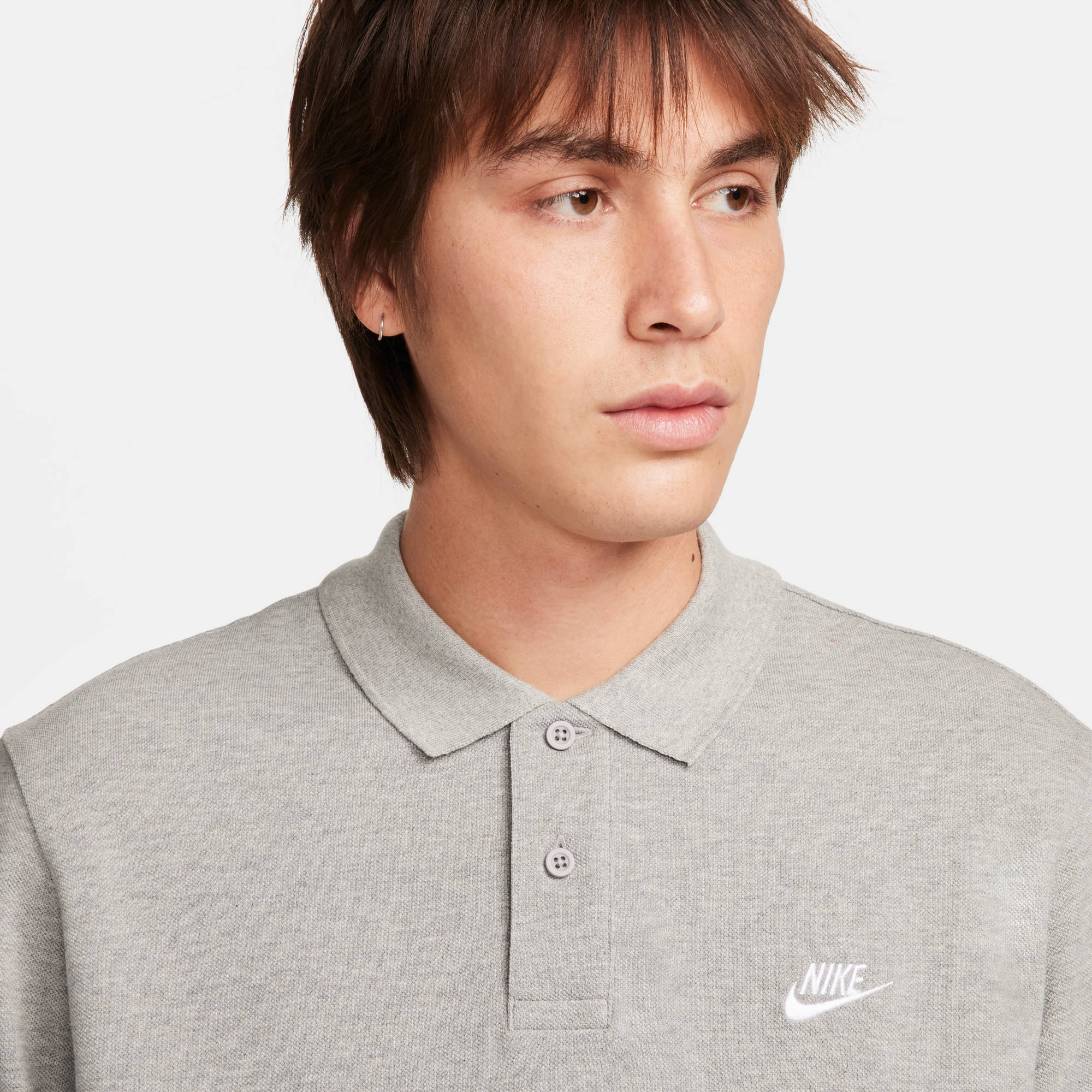 NIKE M NK CLUB SS POLO PIQUE DK GREY HEATHER/WHITE – Bild 3