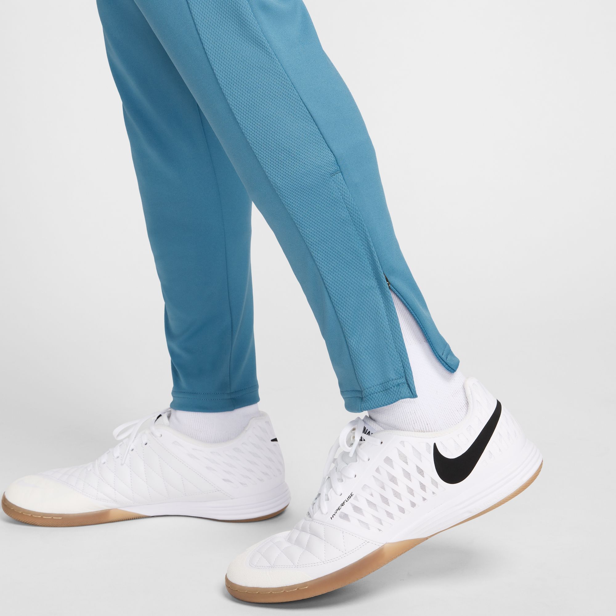 NIKE M NK DF ACD23 PANT KPZ BR AEGEAN STORM/AEGEAN STORM/BALT – Bild 5