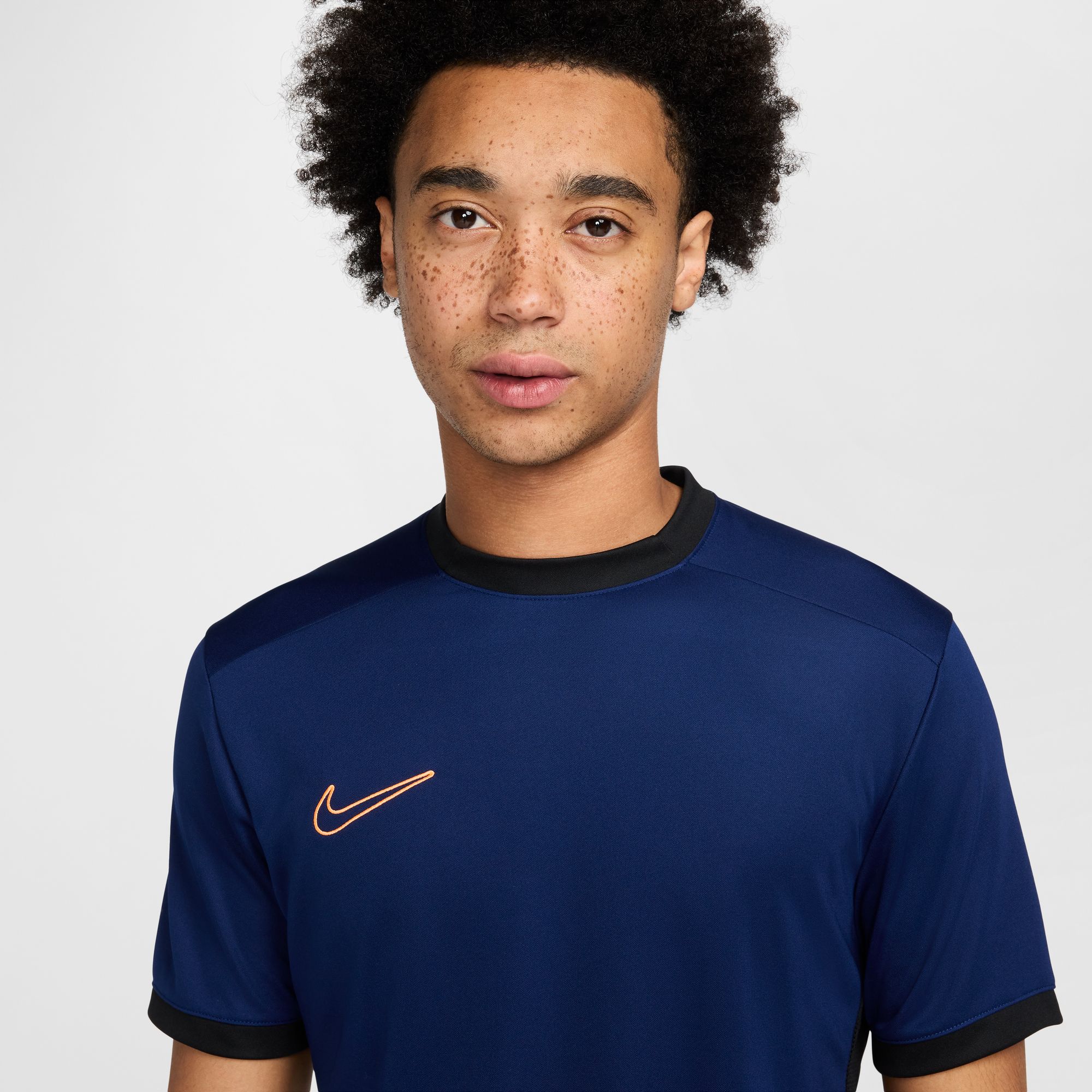 NIKE M NK DF ACD25 SS TOP BR BLUE VOID/BLACK/ORANGE PULSE – Bild 7