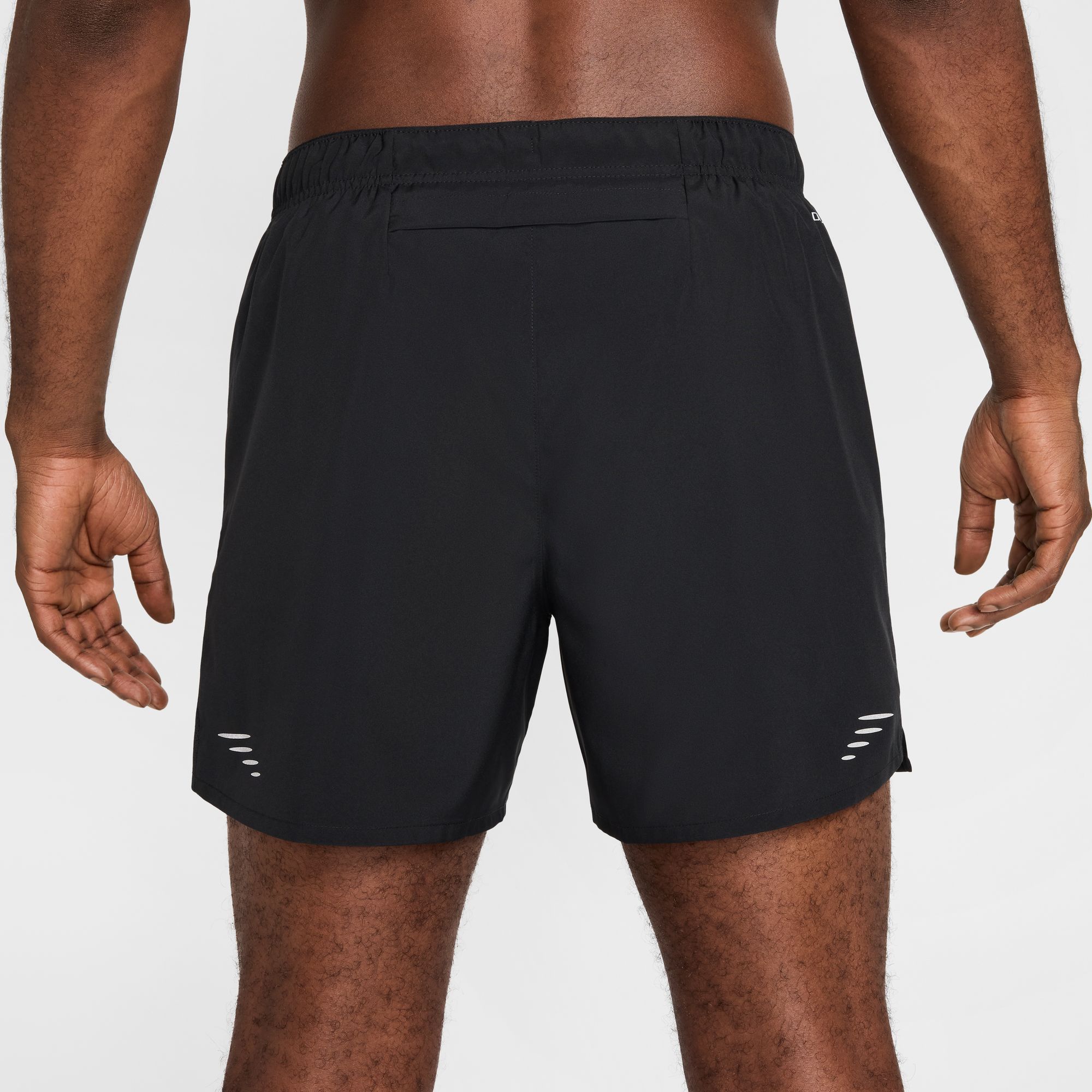 NIKE M NK DF CHLLGR 5BF FLASH SHORT BLACK/BLACK/BLACK/REFLECTIVE S – Bild 8