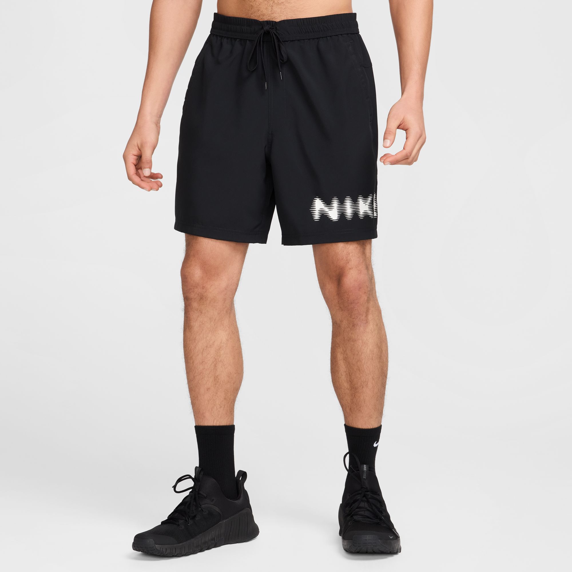 NIKE M NK DF FORM 7IN UL SHORT SWOO BLACK/WHITE