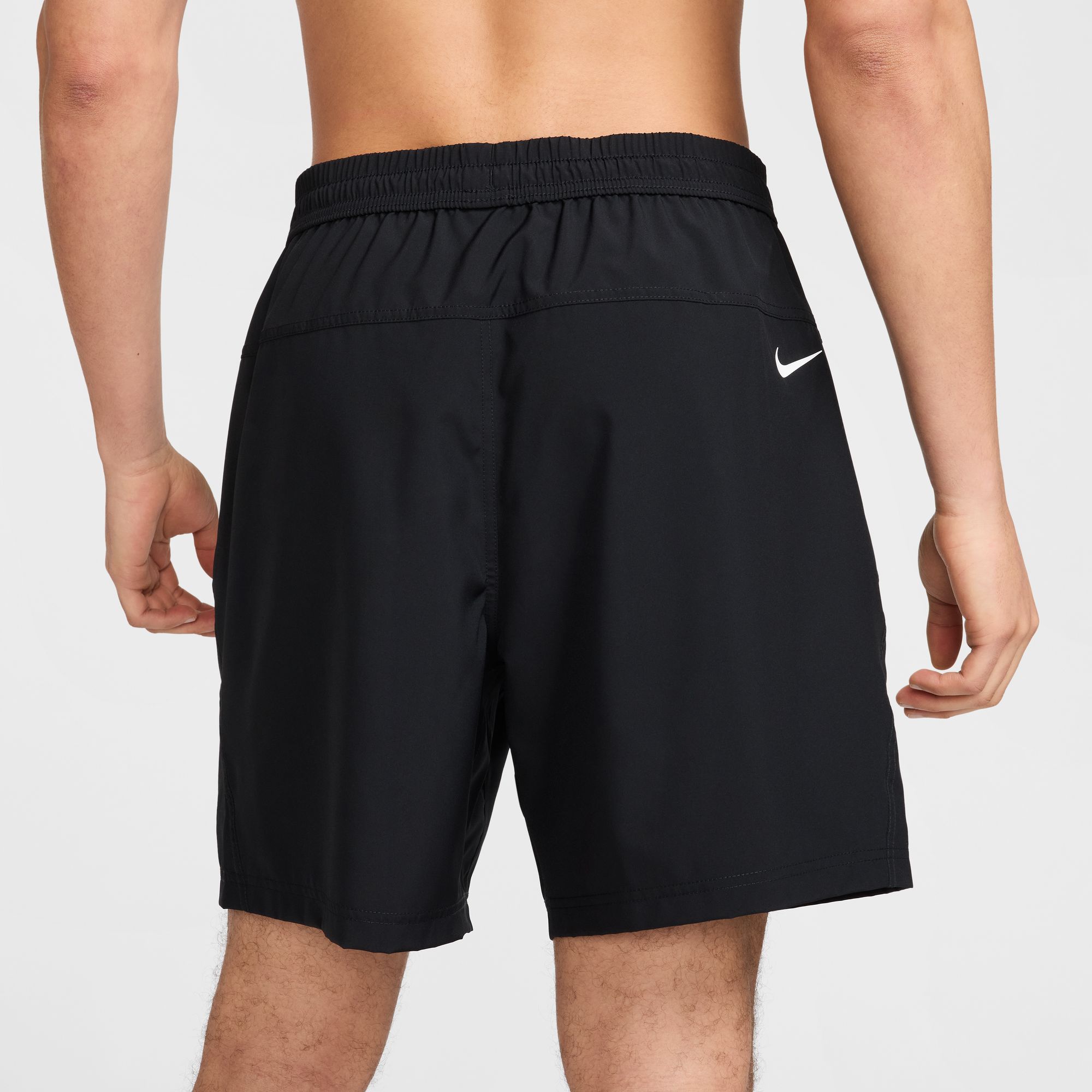 NIKE M NK DF FORM 7IN UL SHORT SWOO BLACK/WHITE – Bild 3