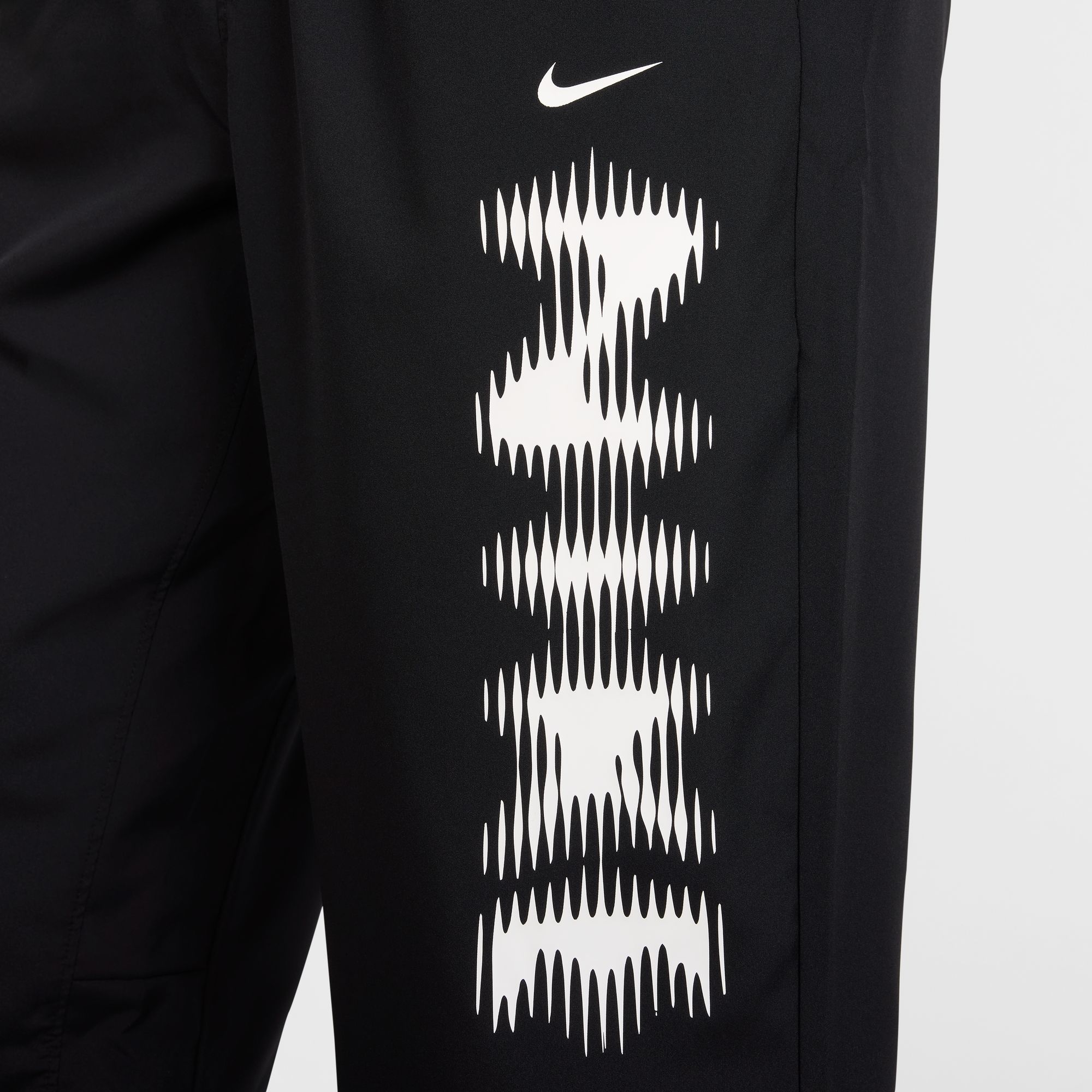 NIKE M NK DF FORM PANT ALT SWOOSH BLACK/WHITE – Bild 3
