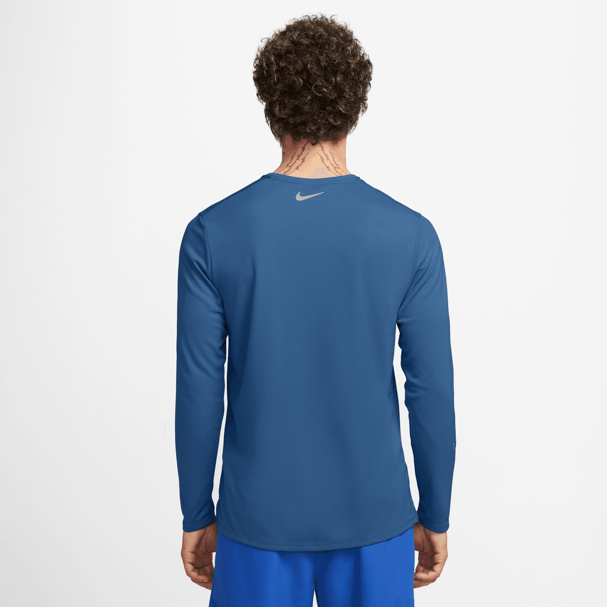 NIKE M NK DF UV MILER TOP LS FLASH COURT BLUE/REFLECTIVE SILV – Bild 2