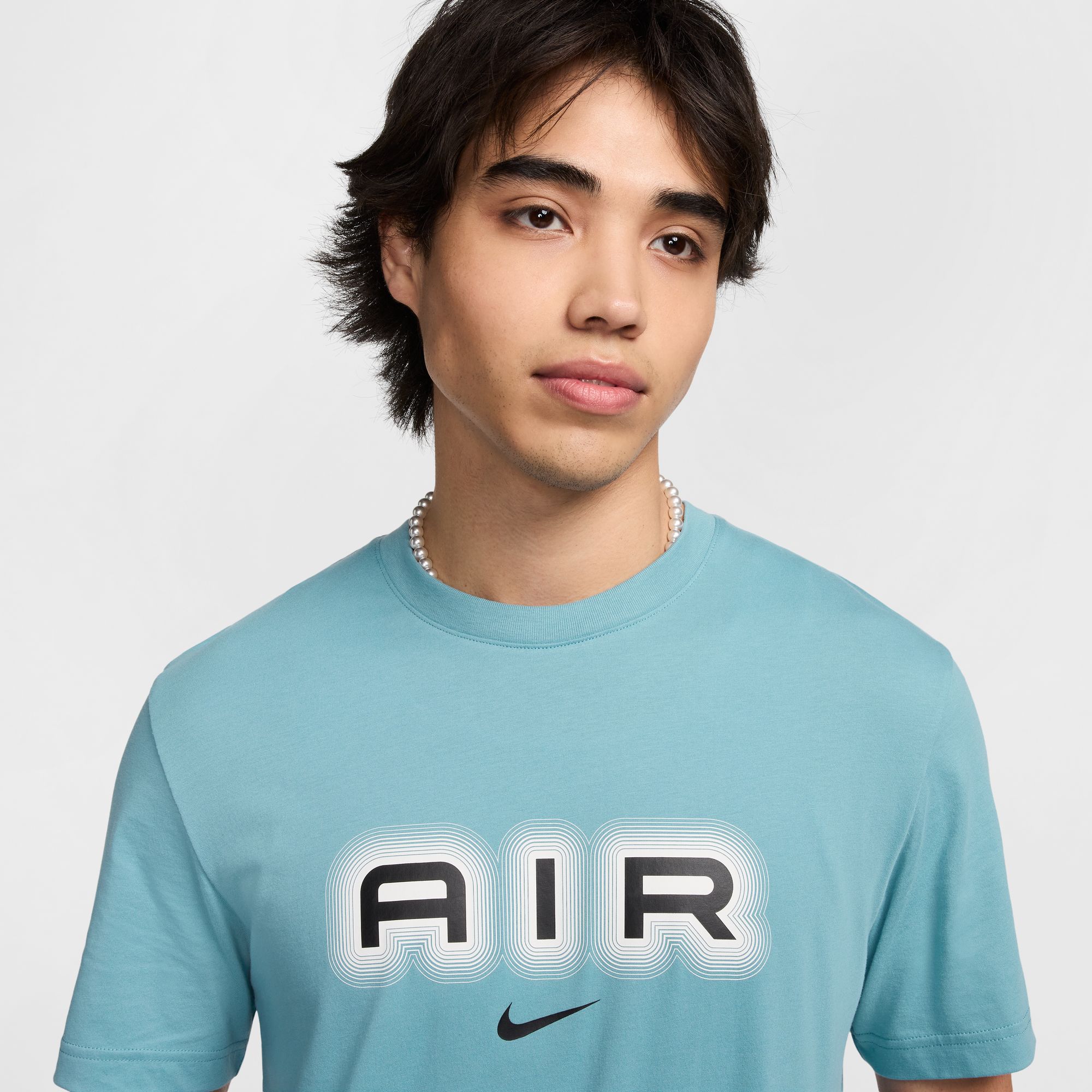 NIKE M NSW SW AIR GRAPHIC TEE DENIM TURQ/BLACK – Bild 3
