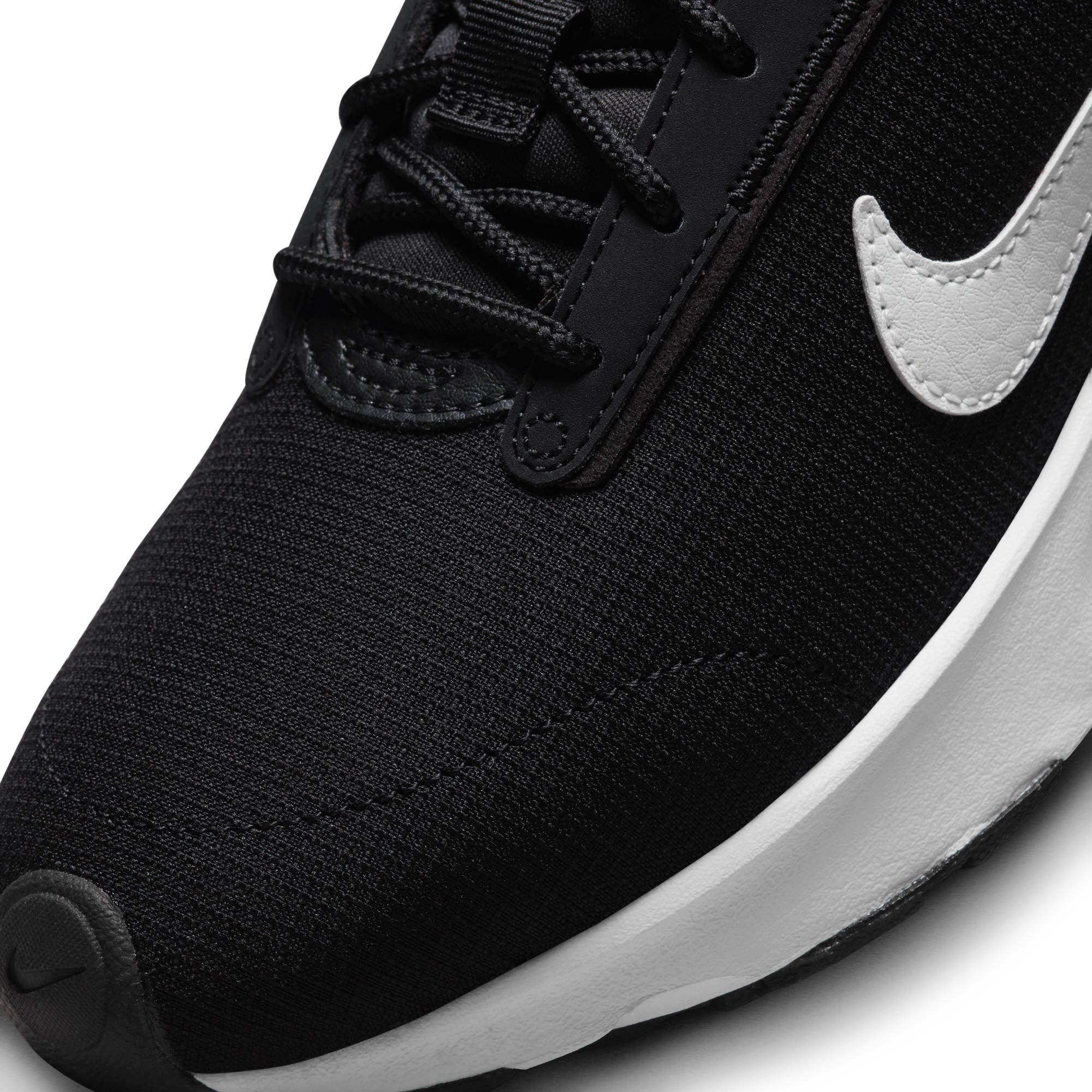 NIKE W NIKE AIR MAX INTRLK LITE BLACK/WHITE – Bild 7