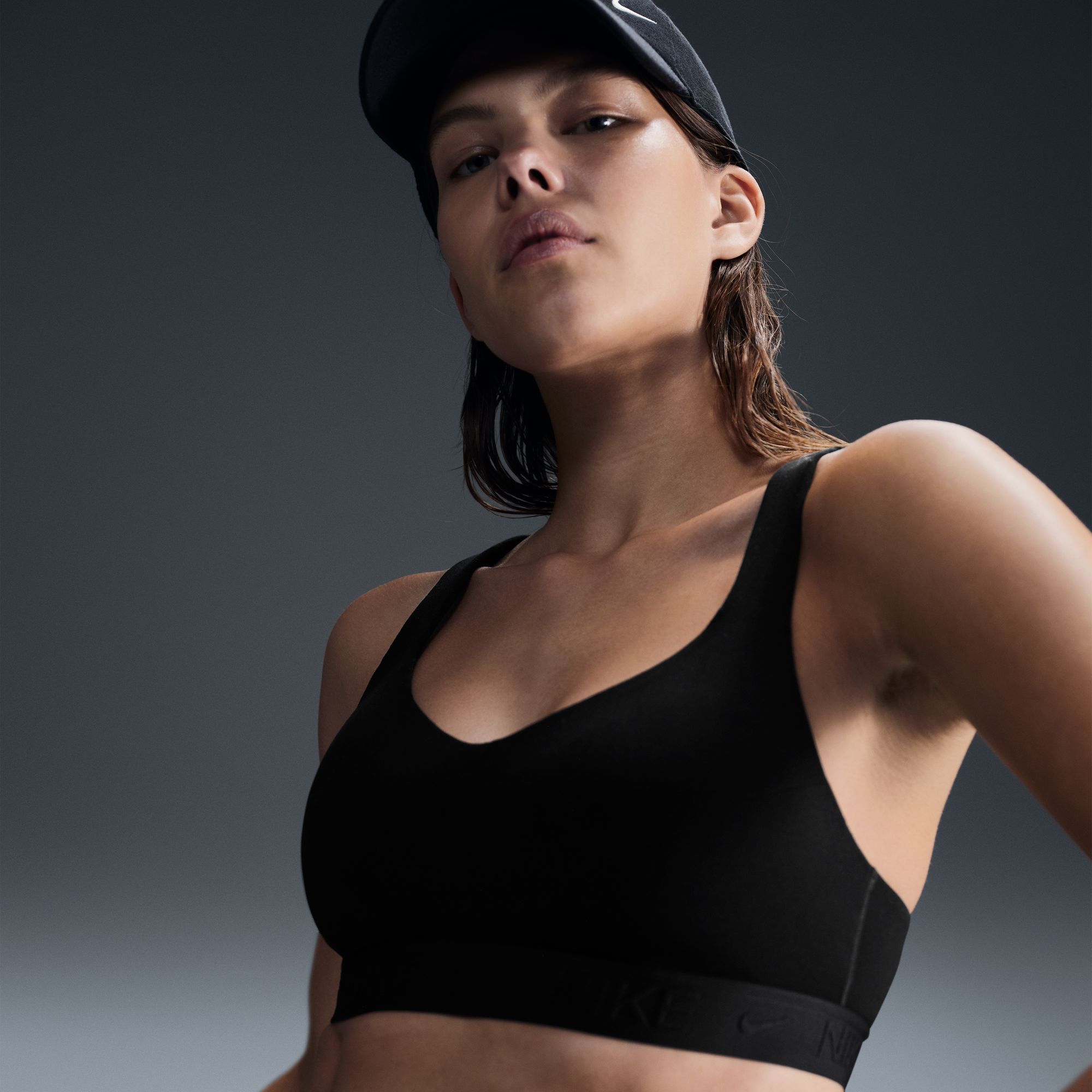 NIKE W NK DF INDY HGH SPT BRA BLACK/BLACK/BLACK – Bild 3