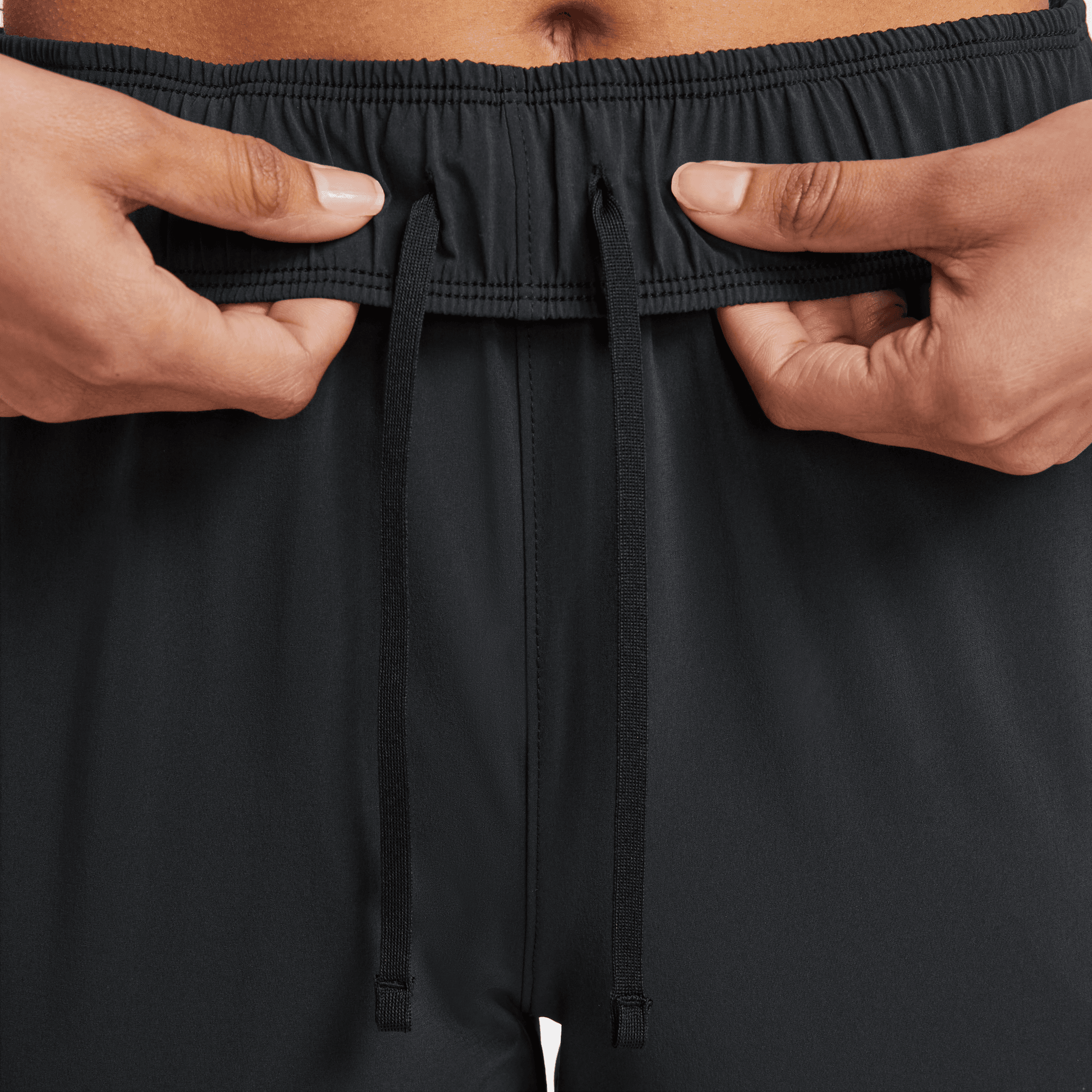 NIKE W NK FAST DF MR 7/8 PANT BLACK/REFLECTIVE SILV – Bild 7