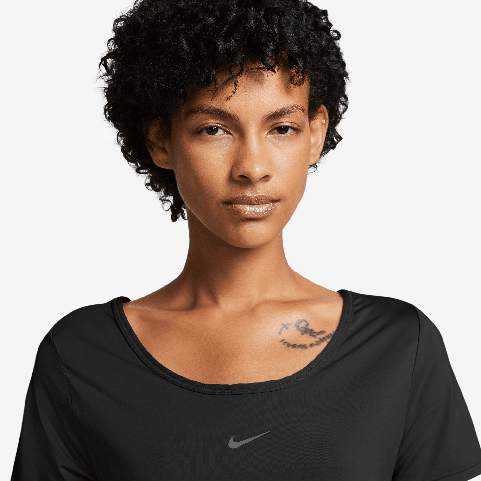 NIKE W NK ONE CLASSIC DF TWST SS TP BLACK/BLACK – Bild 3