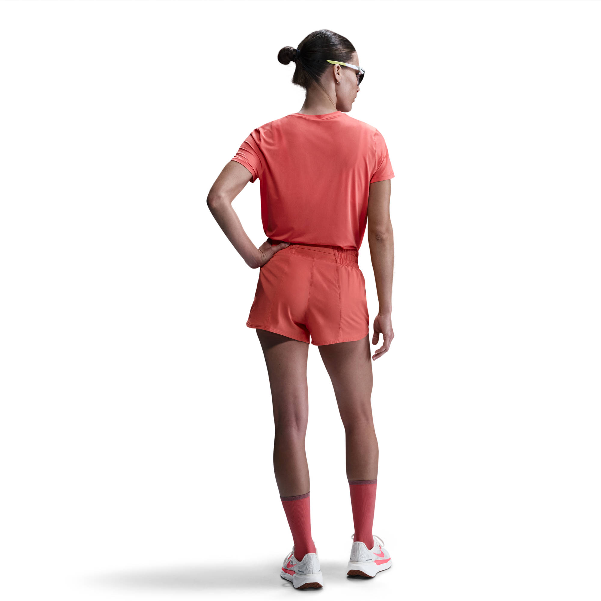 NIKE W NK ONE SWSH HBR DF SS TOP MAGIC EMBER – Bild 2