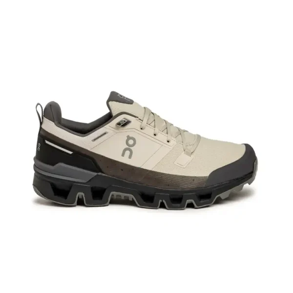 ON Cloudwander Waterproof SAND / BLACK