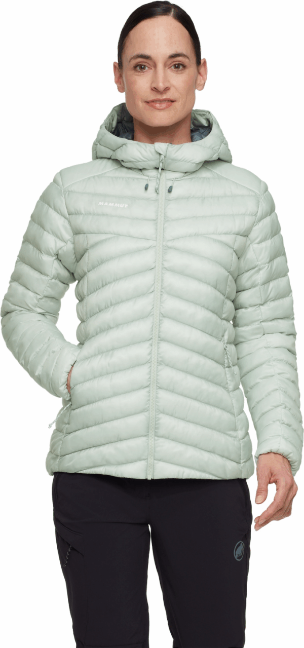 MAMMUT Lucendro IN Hooded Jacket Women SILVER SAGE-STRATA – Bild 2
