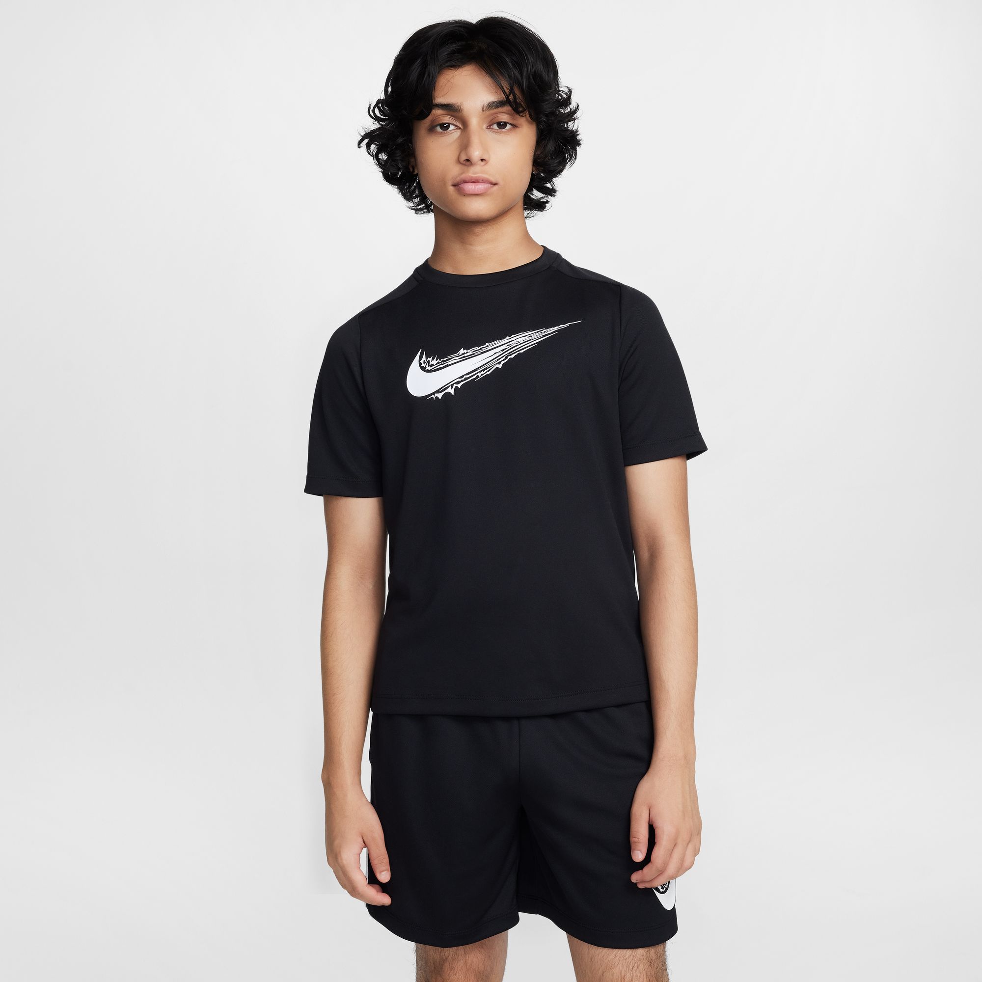 NIKE B NK DF MULTI SS TOP HBR BLACK/WHITE
