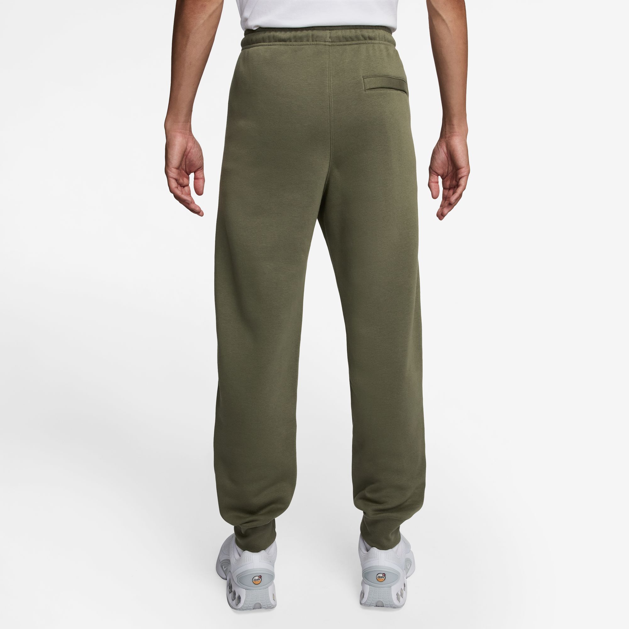 NIKE M NK CLUB BB JOGGER MEDIUM OLIVE/MEDIUM OLIVE/WHIT – Bild 2