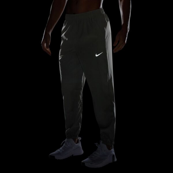 NIKE M NK DF FORM PANT TPR LIGHT ARMY/BLACK/REFLECTIVE SI – Bild 4
