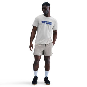 NIKE M NK DF TEE WINNING LIGHT BONE/RACER BLUE