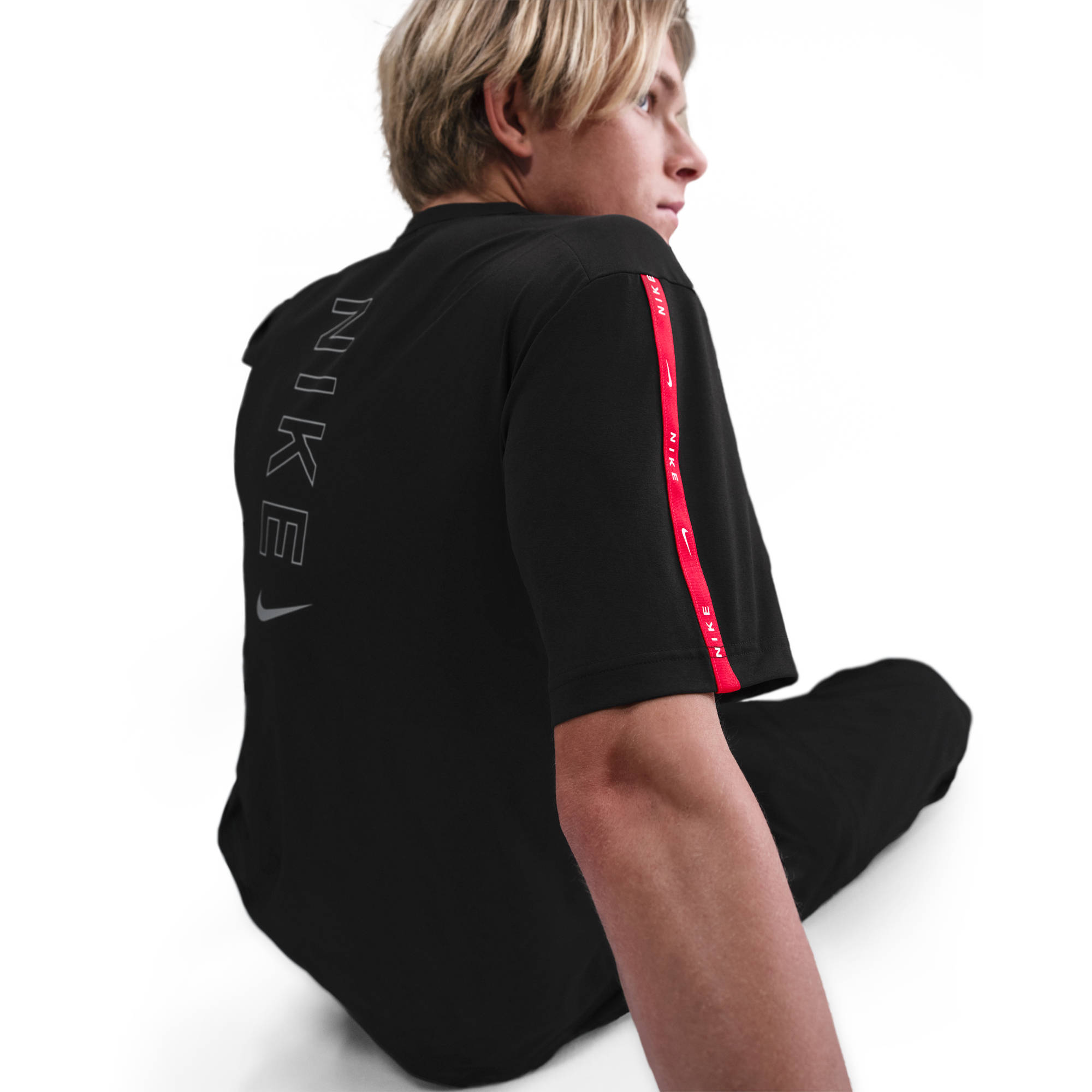 NIKE M NSW CS DF TEE BLACK/BLACK – Bild 3