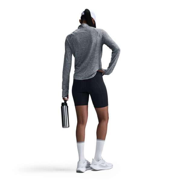 NIKE W NK SWIFT DF UV HZ TOP SMOKE GREY/HTR/REFLECTIVE SILV – Bild 2