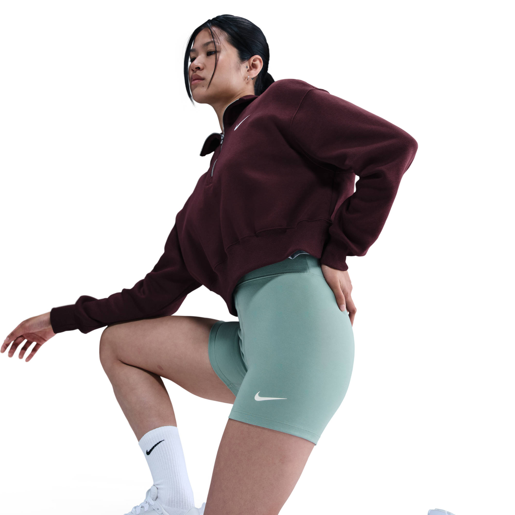 NIKE W NSW NK CLSC HR 5IN SHORT LBR CANNON/SAIL – Bild 4