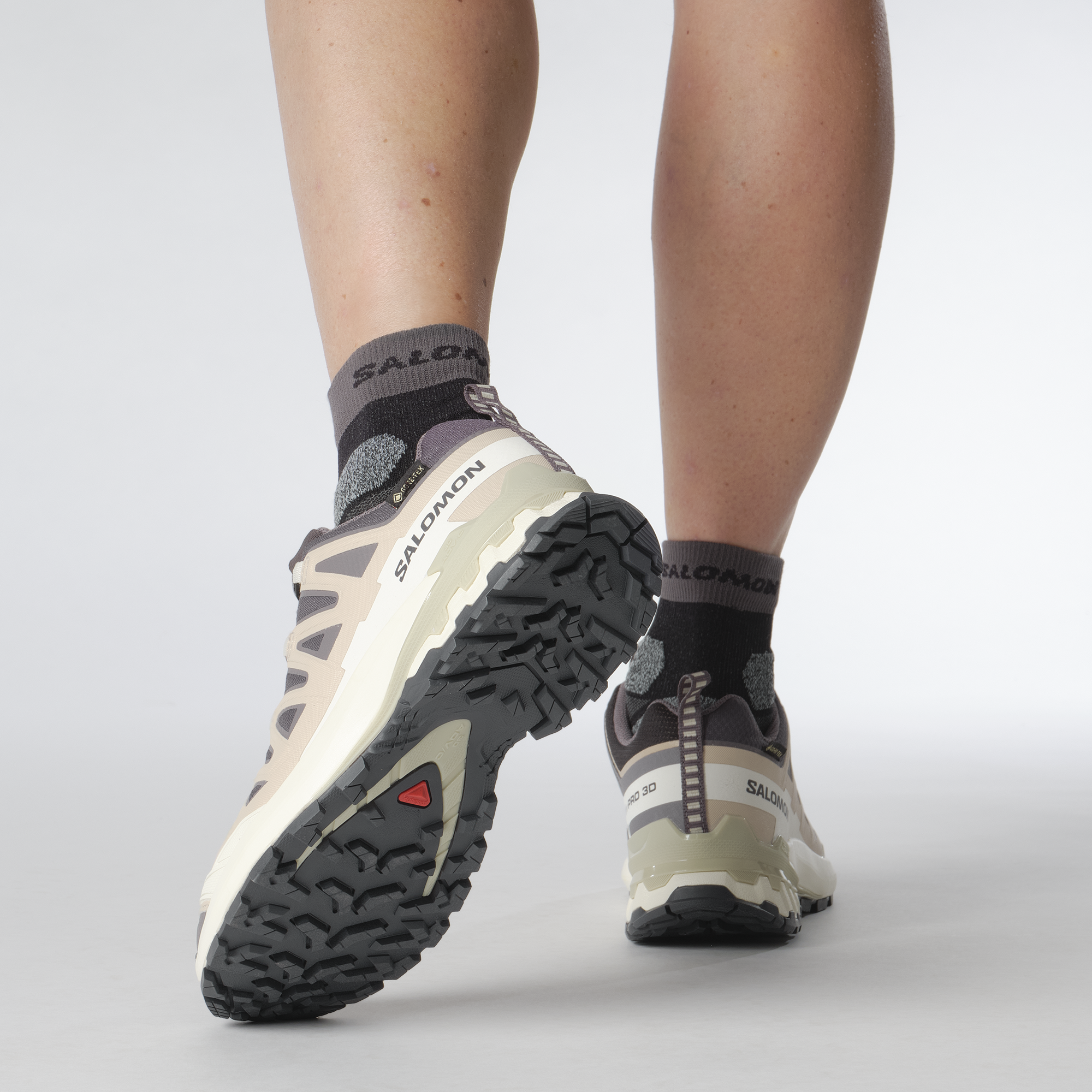 SALOMON SHOES XA PRO 3D V9 GTX W 9 Iro NINE IRON/OXFORD TAN/ALFALFA – Bild 7