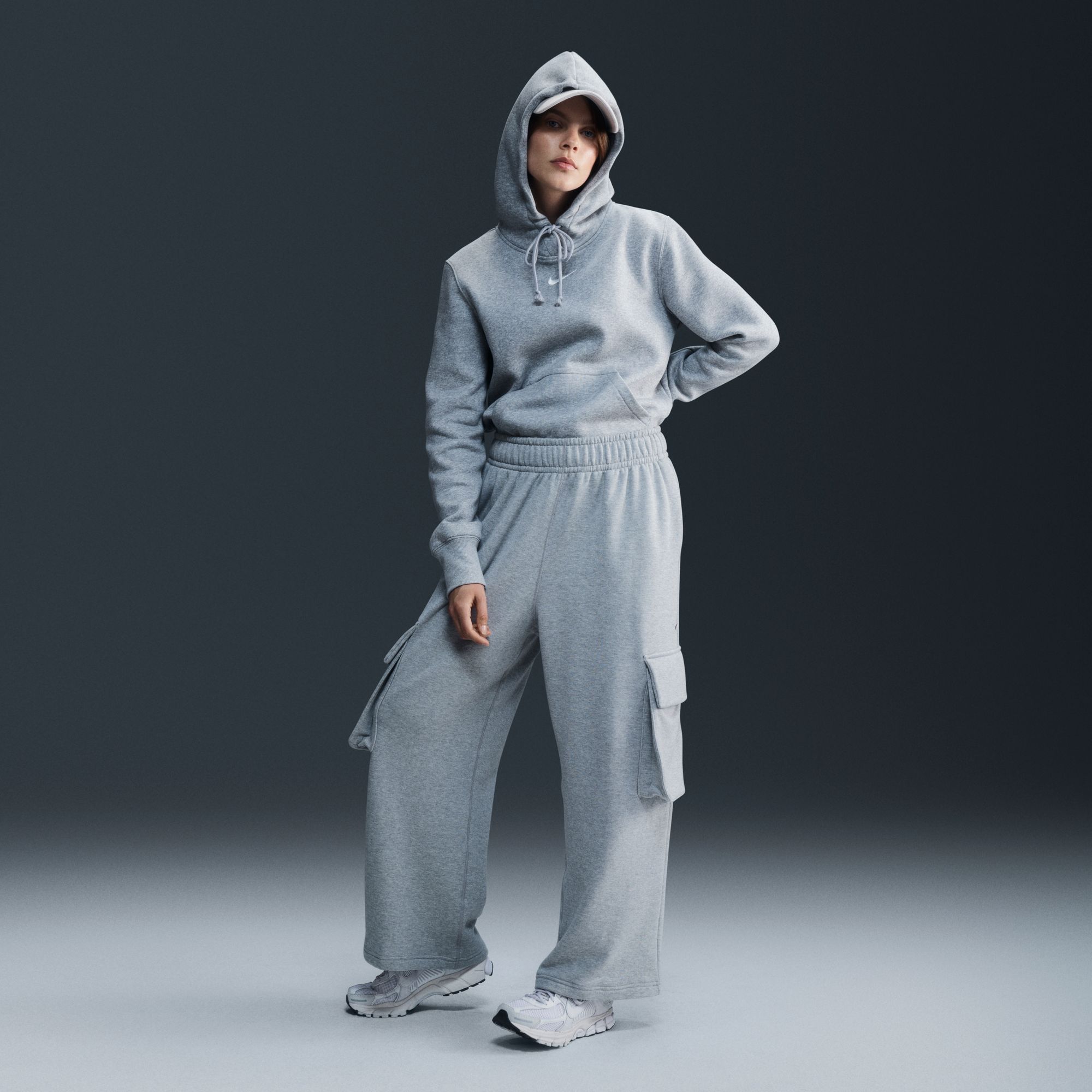NIKE W NSW PHNX FLC STD PO HOODIE DK GREY HEATHER/SAIL