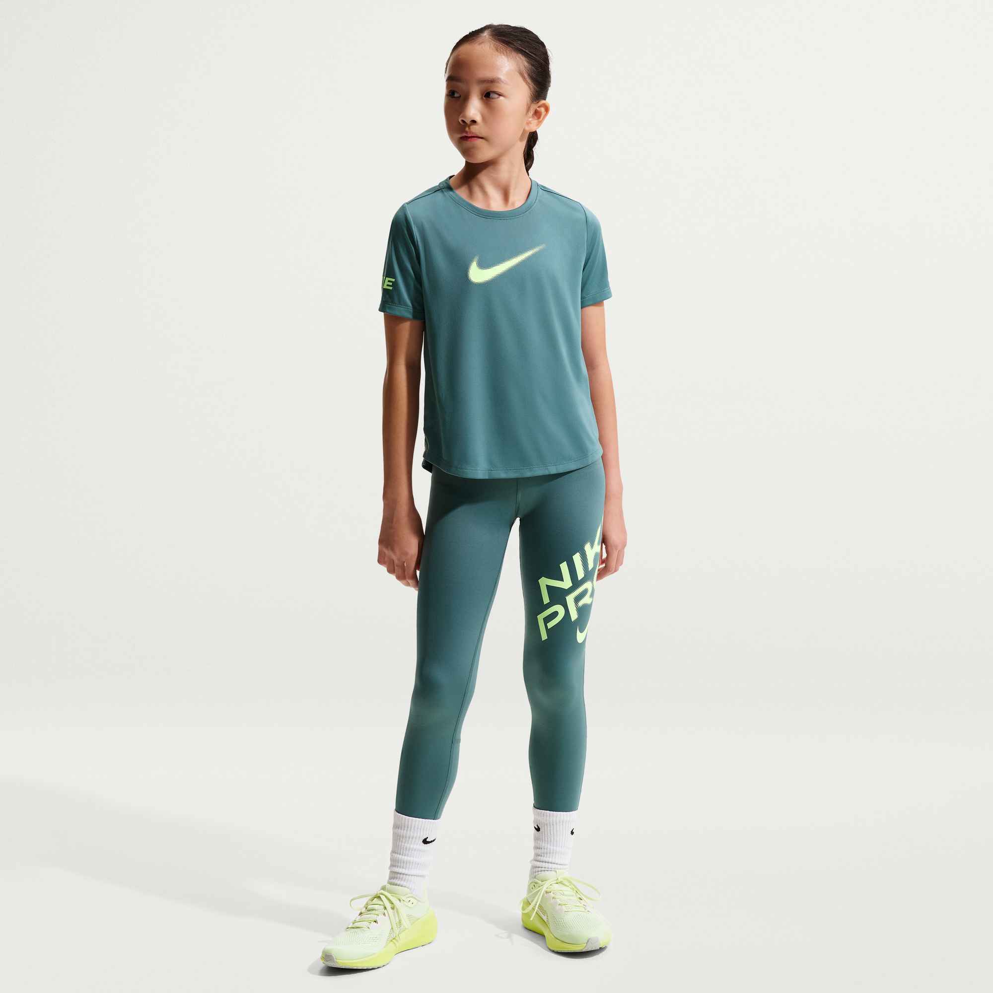 NIKE G NP DF SS TOP HBR VNR MINERAL SLATE/LT LIQUID LIME