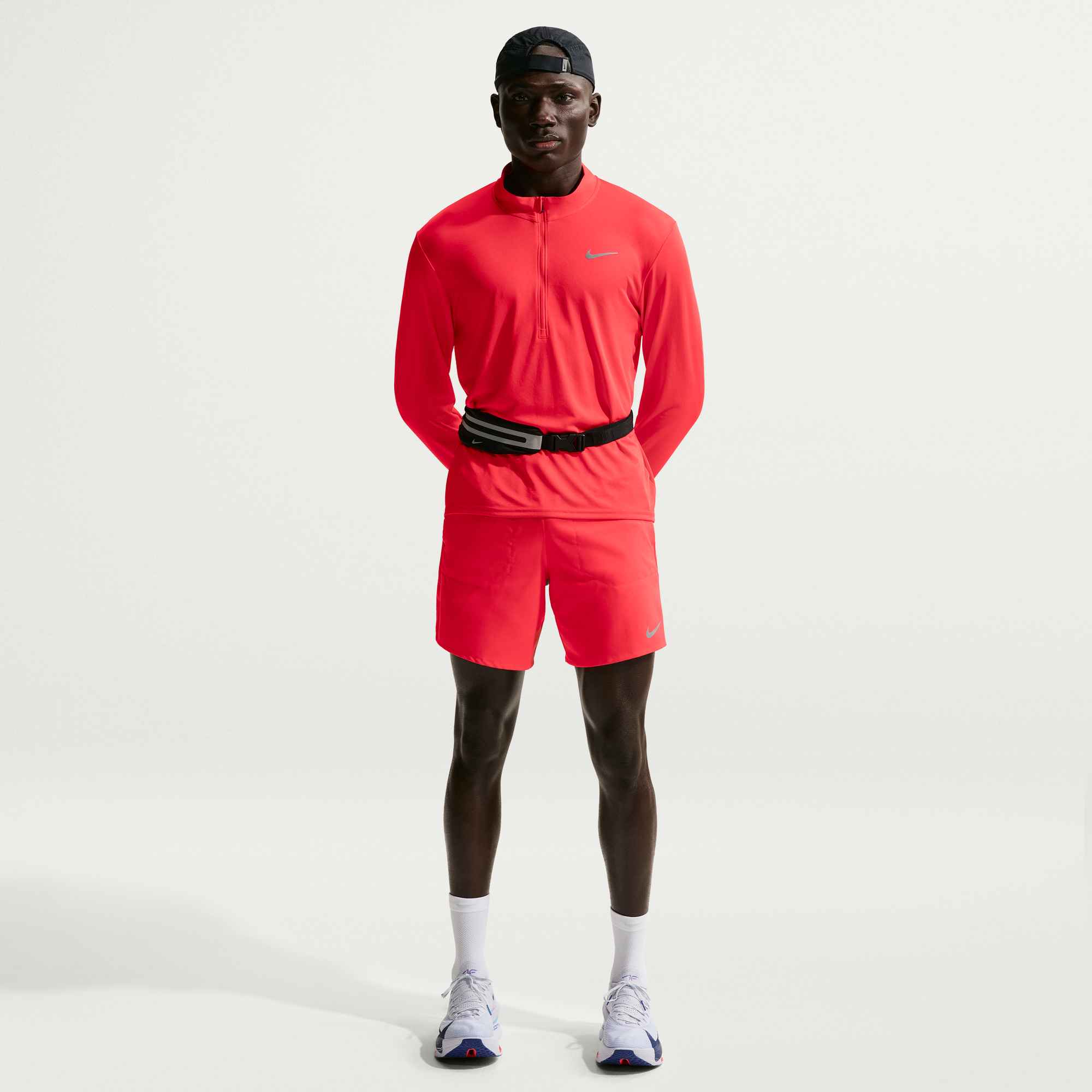 NIKE M NK DF PACER TOP HZ LT CRIMSON/REFLECTIVE SILV