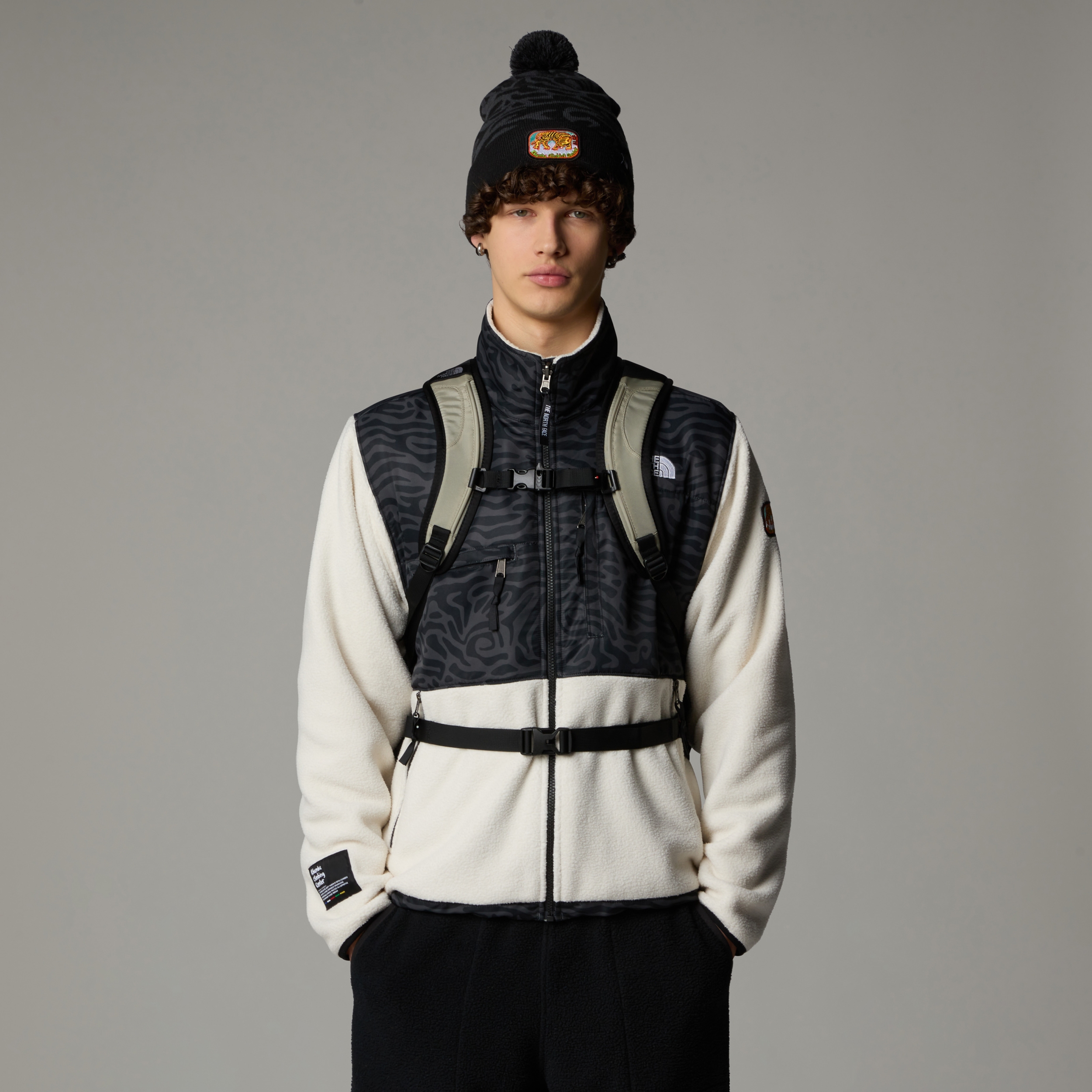 THE NORTH FACE BOREALIS CLASSIC CLAY GREY/TNF BLACK – Bild 7