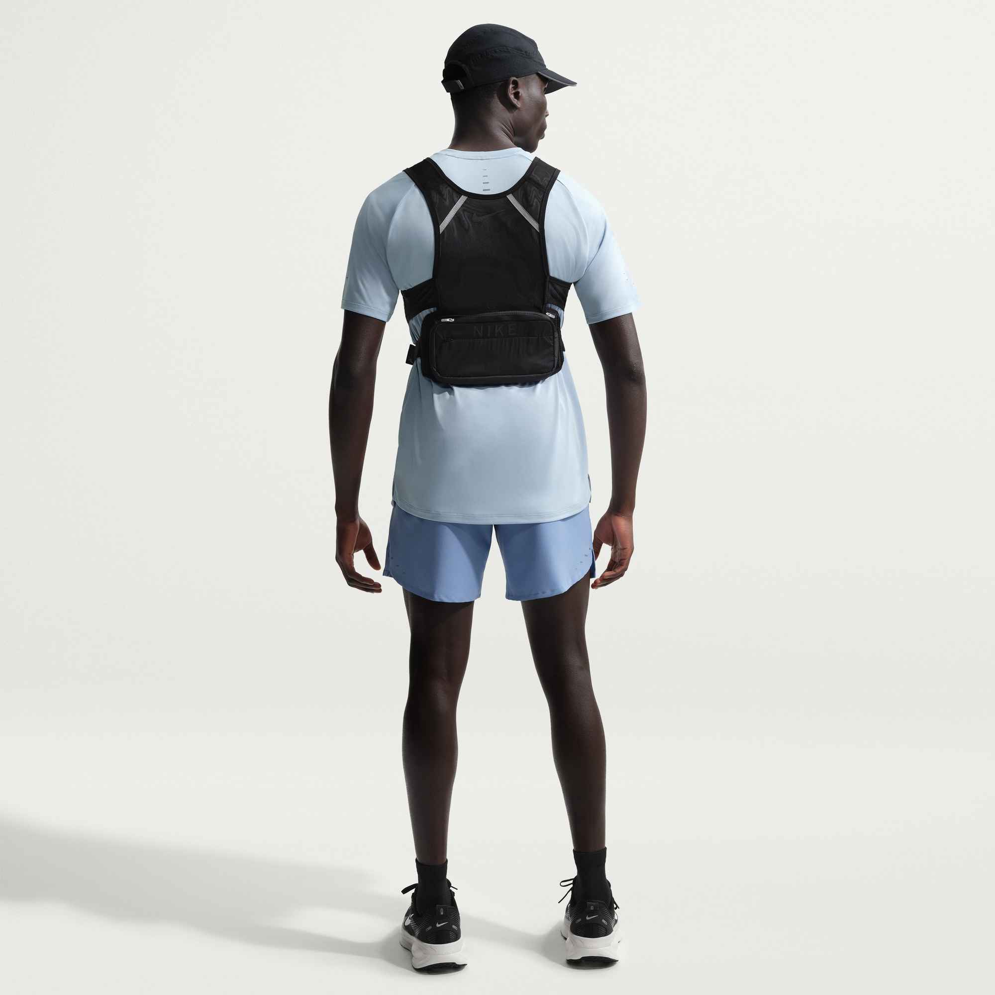 NIKE M NK DFADV STRIDE SS TOP LT ARMORY BLUE/REFLECTIVE SILV – Bild 2