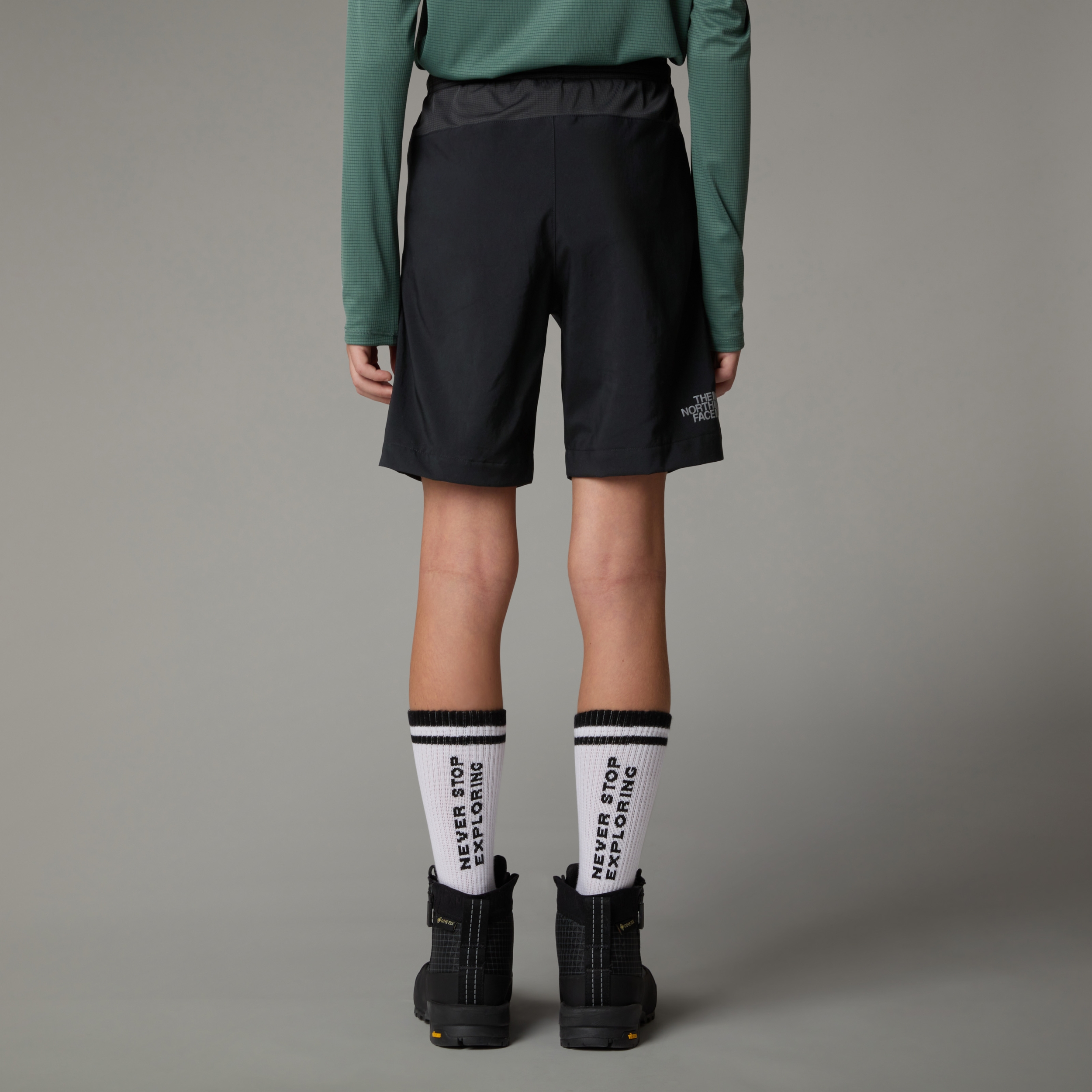 THE NORTH FACE TEEN 24/7 SHORT TNF BLACK/ASPHALT GREY – Bild 3