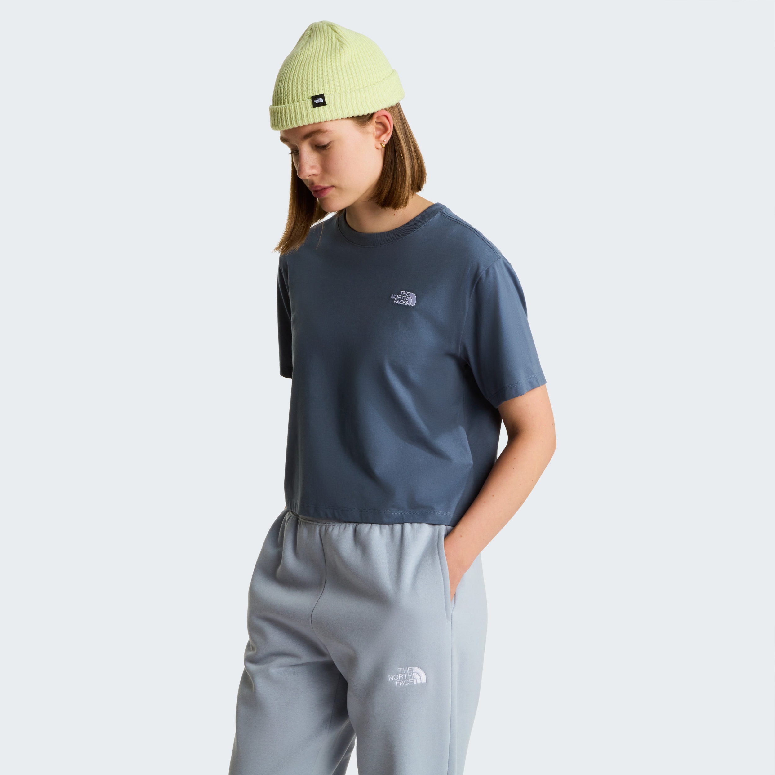 THE NORTH FACE W EVOLUTION SIMPLE DOME CROP RLX SS TEE GRANITE GREY – Bild 3