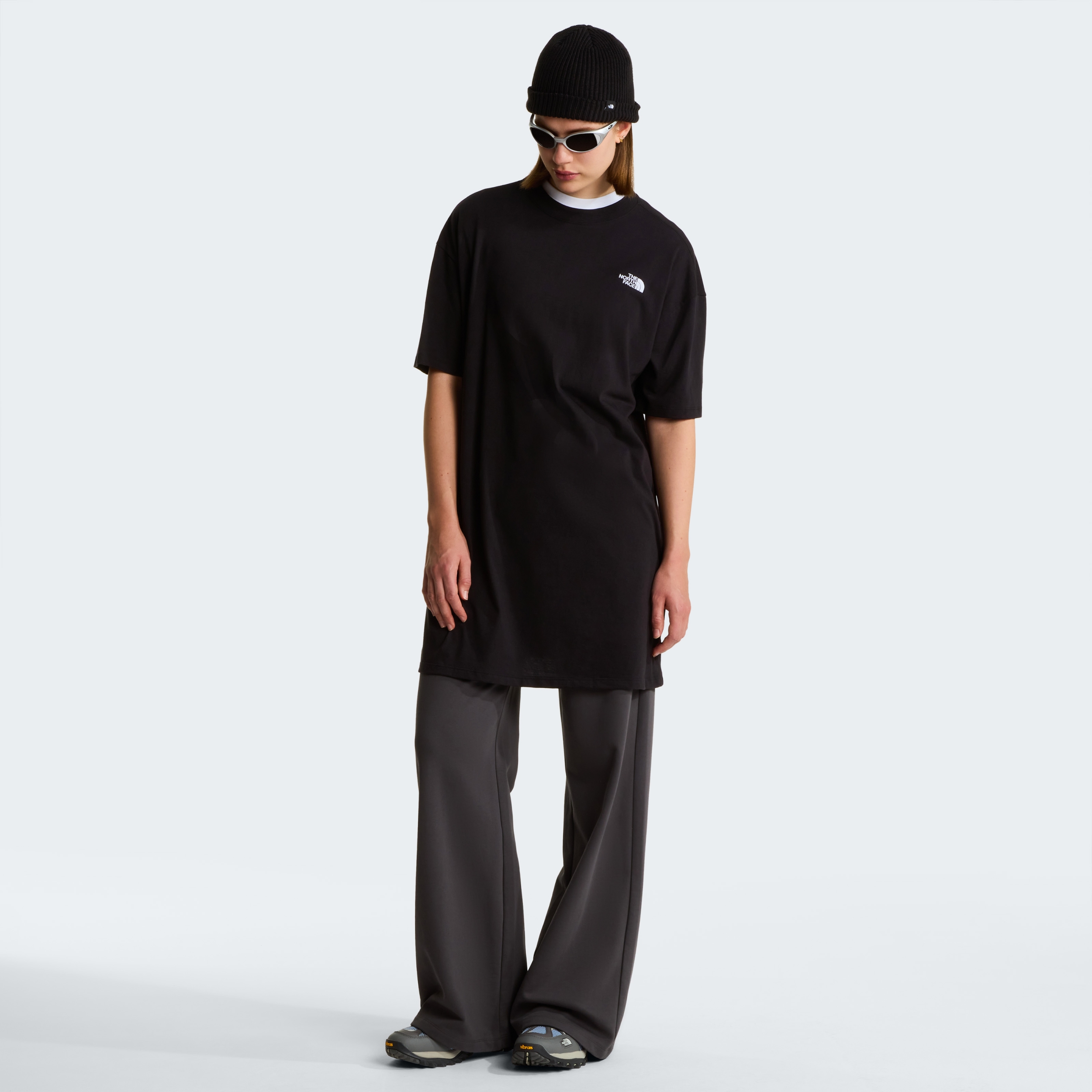 THE NORTH FACE W EVOLUTION SIMPLE DOME T-SHIRT DRESS TNF BLACK – Bild 4