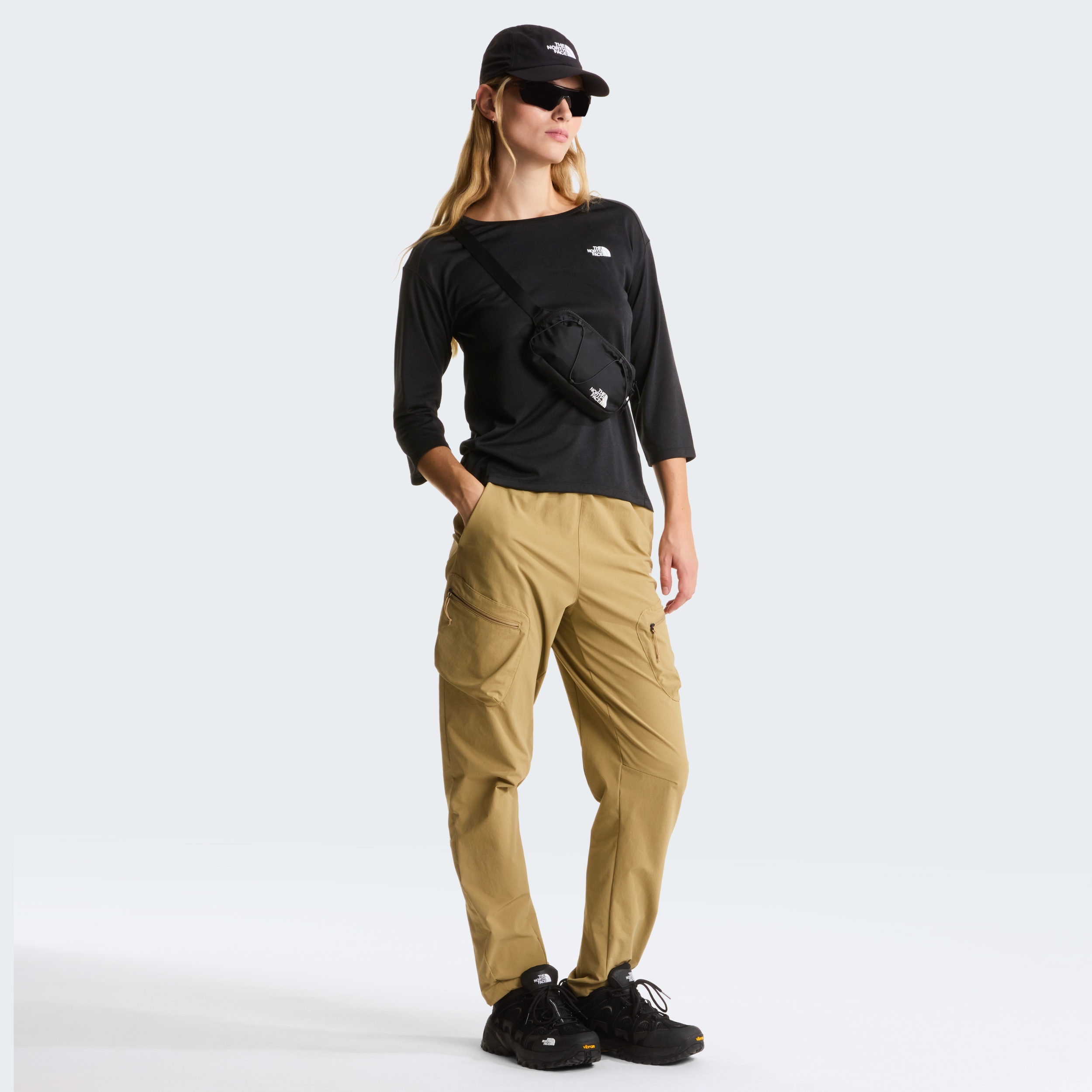 THE NORTH FACE W TANKEN 3/4 T-SHIRT TNF BLACK HEATHER – Bild 4