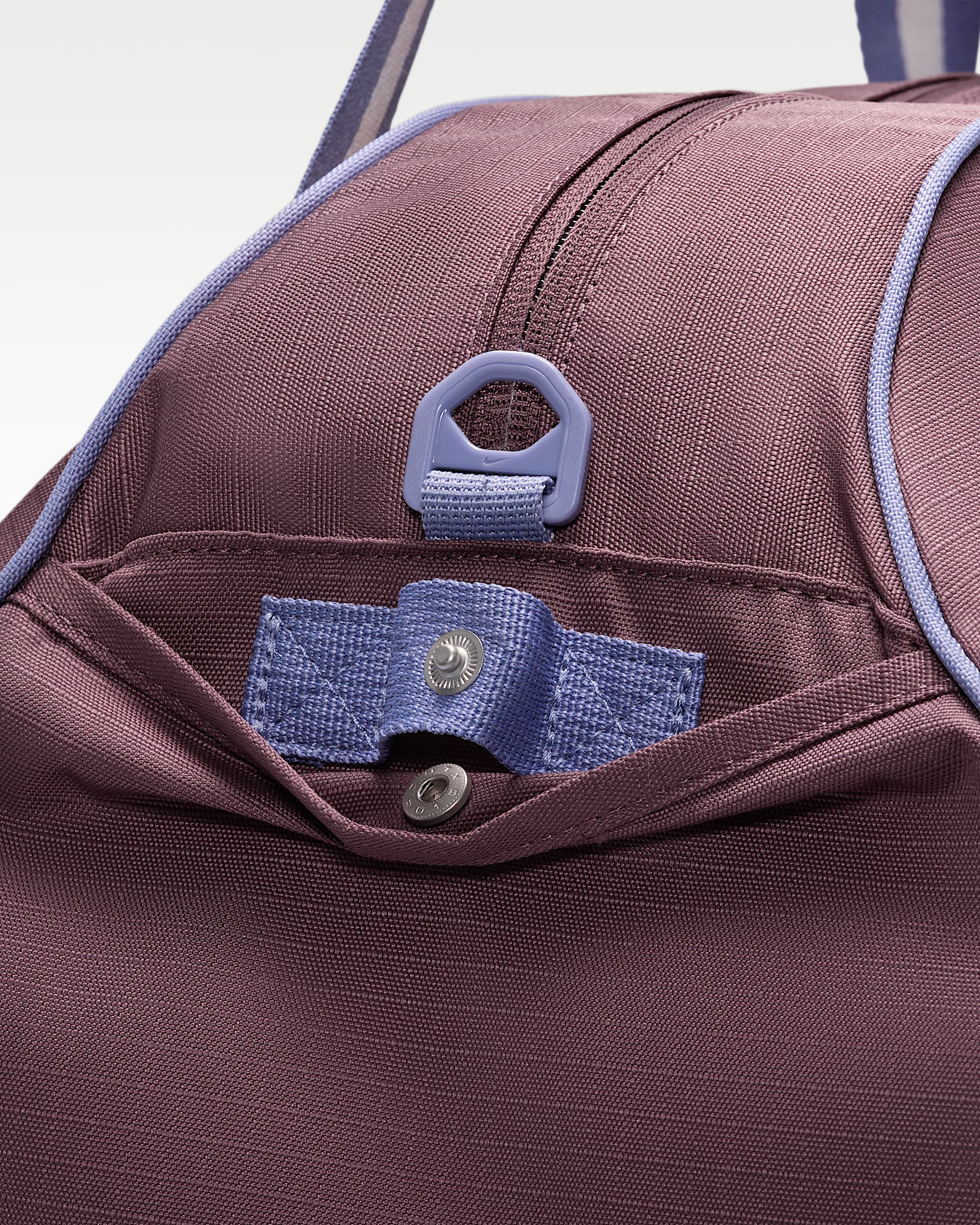 NIKE W NK GYM CLUB - RETRO TATTOO/IRON PURPLE/SAIL – Bild 8