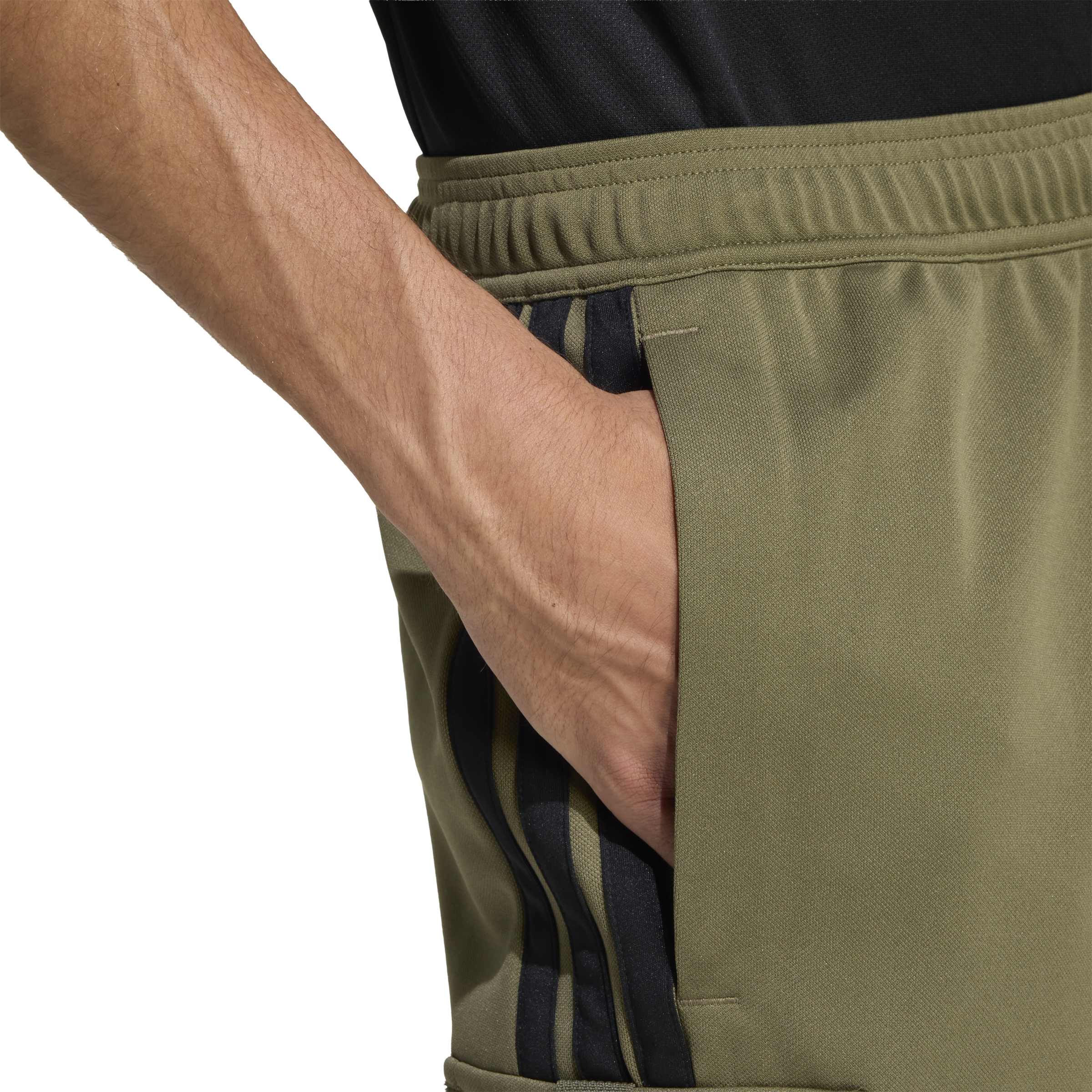 ADIDAS M TIRO CAR SHO OLISTR/BLACK – Bild 6