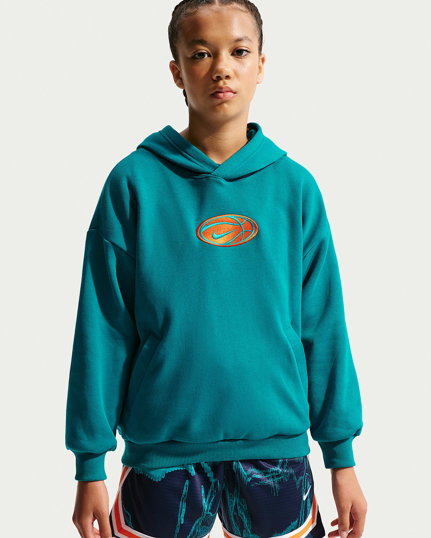 NIKE K NK DF HDY NVLTY BRIGHT SPRUCE/SAFETY ORANGE – Bild 2
