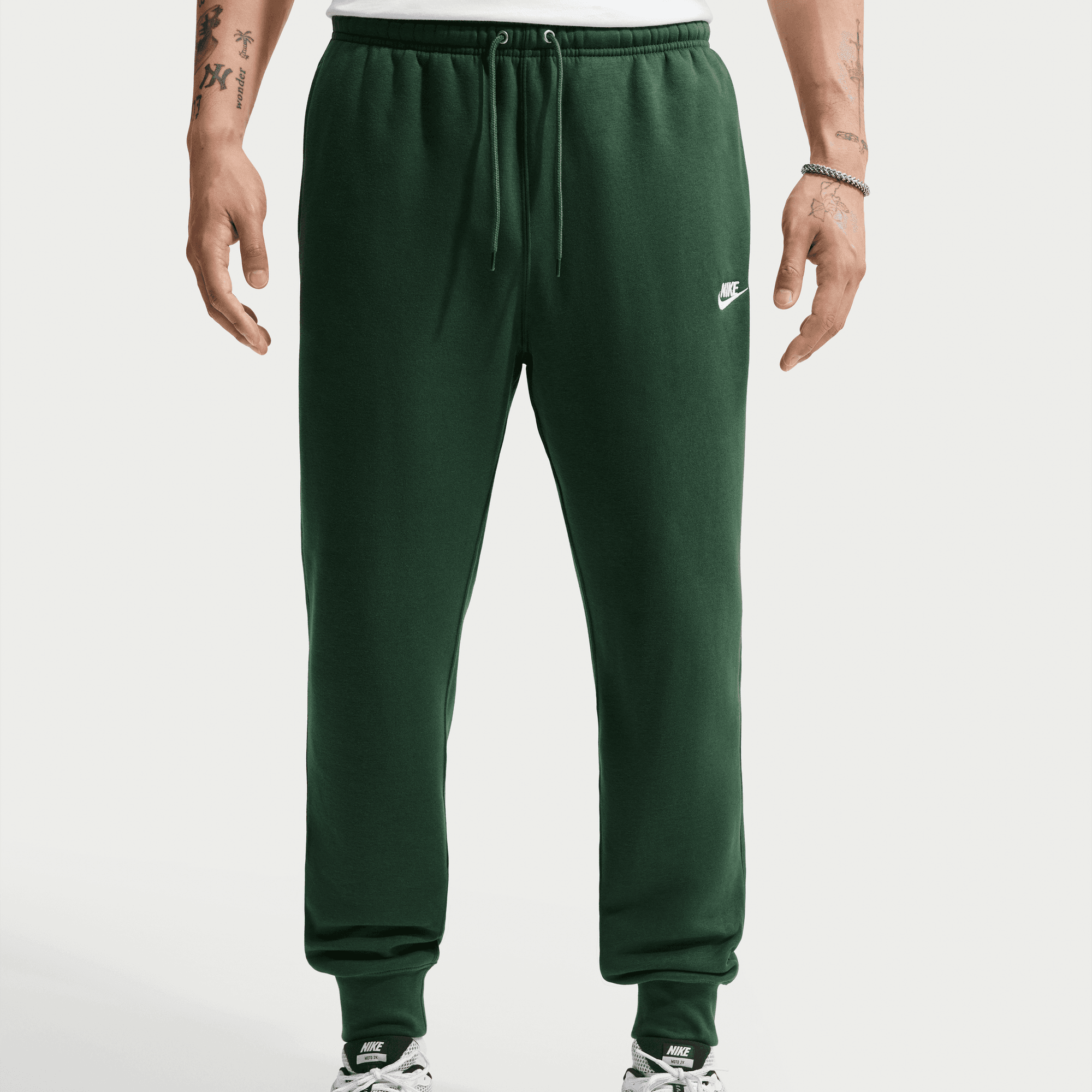 NIKE M NK CLUB BB JOGGER FIR/FIR/WHITE – Bild 3