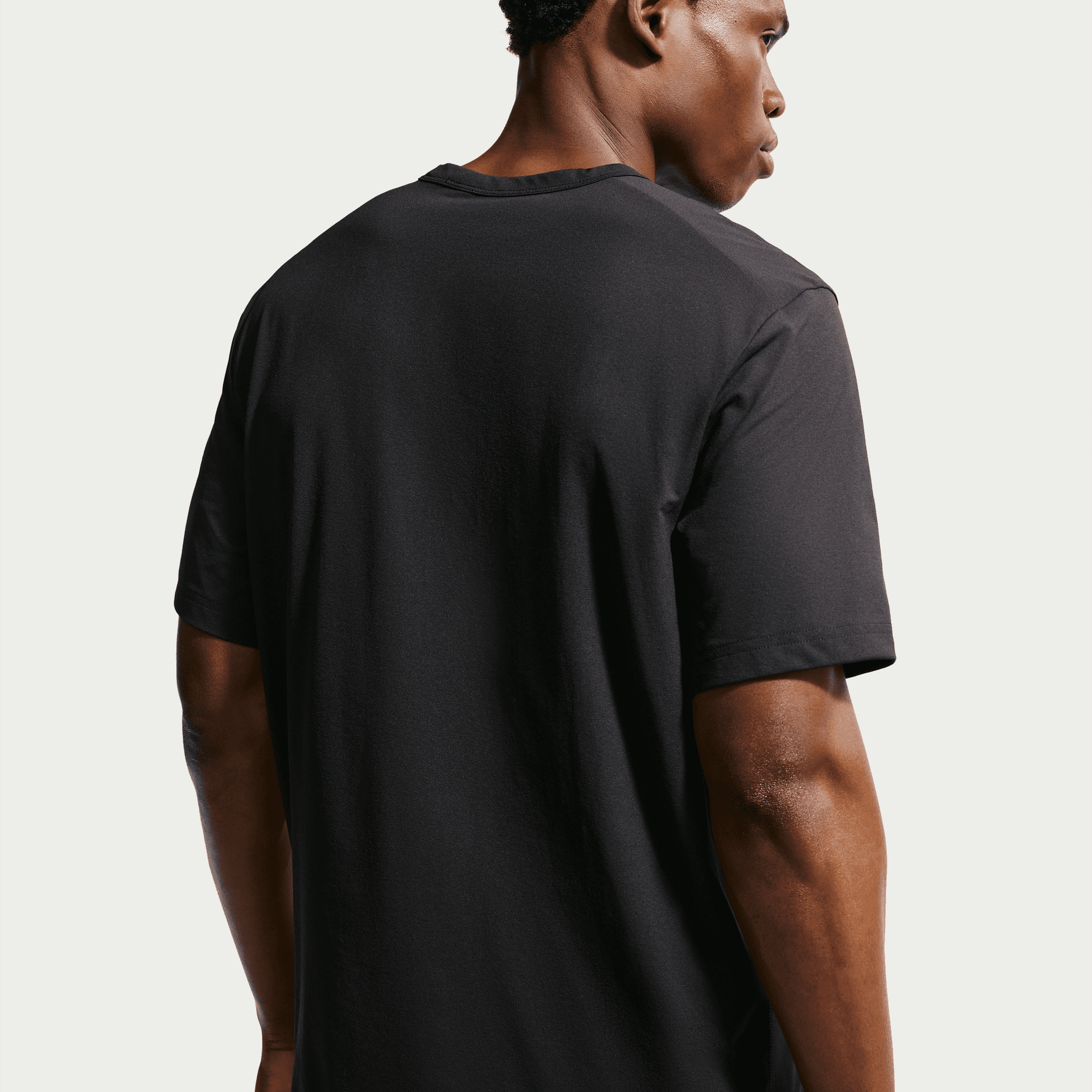 NIKE M NK DF UV HYVERSE TOP FLD GFX BLACK/ANTHRACITE – Bild 2