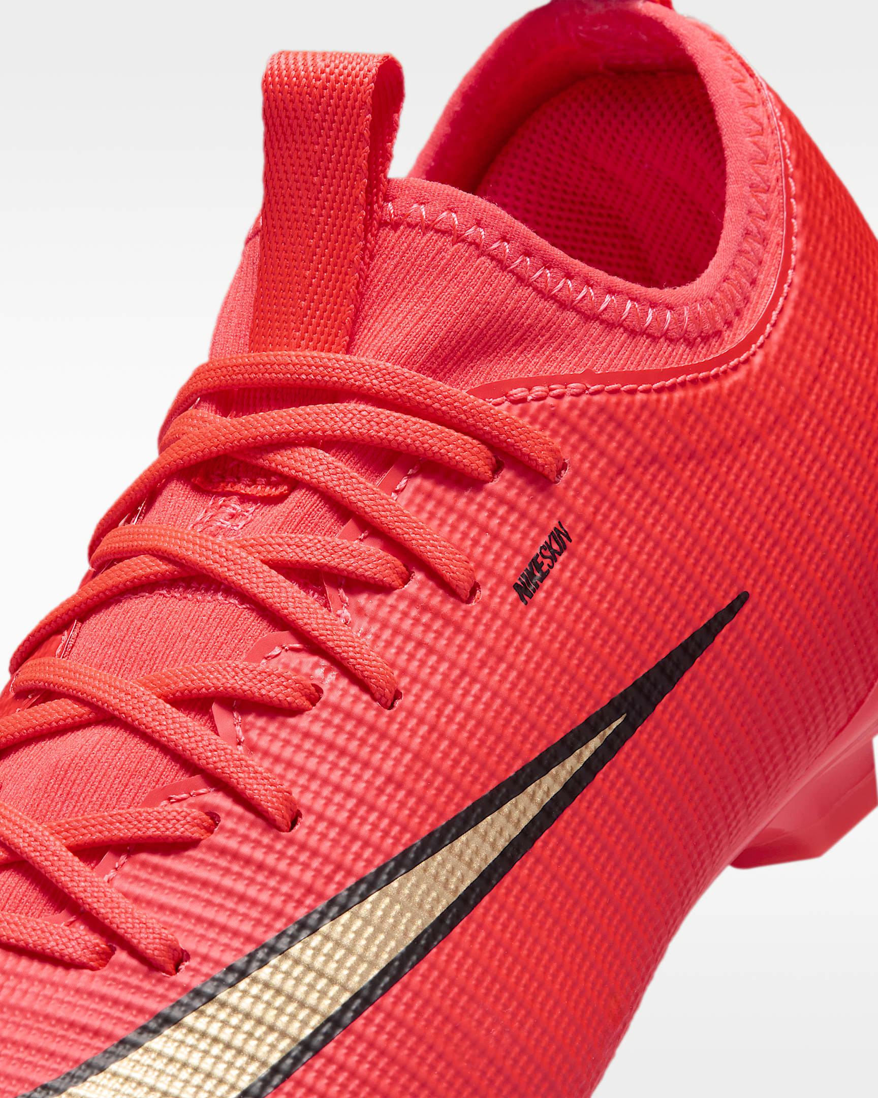 NIKE JR VAPOR 17 ACADEMY FG/MG BRIGHT CRIMSON/BLUR – Bild 8