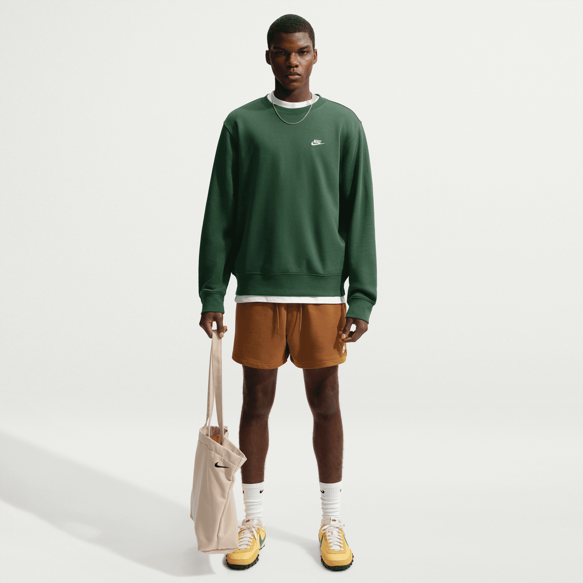 NIKE M NK CLUB BB CREW FIR/WHITE