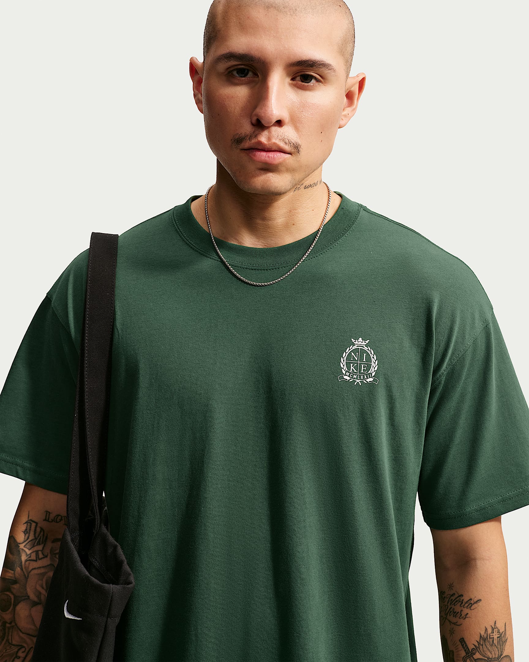 NIKE M NSW TEE LSE COUNTRY CLUB FIR