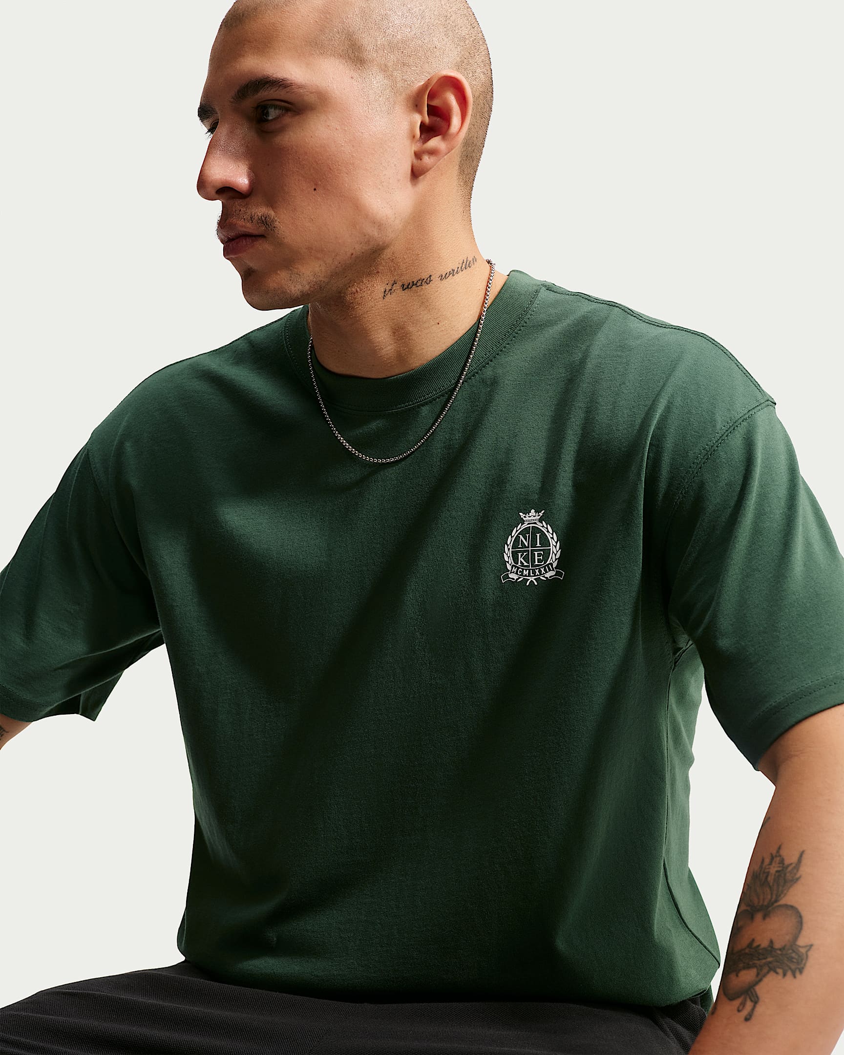 NIKE M NSW TEE LSE COUNTRY CLUB FIR – Bild 3
