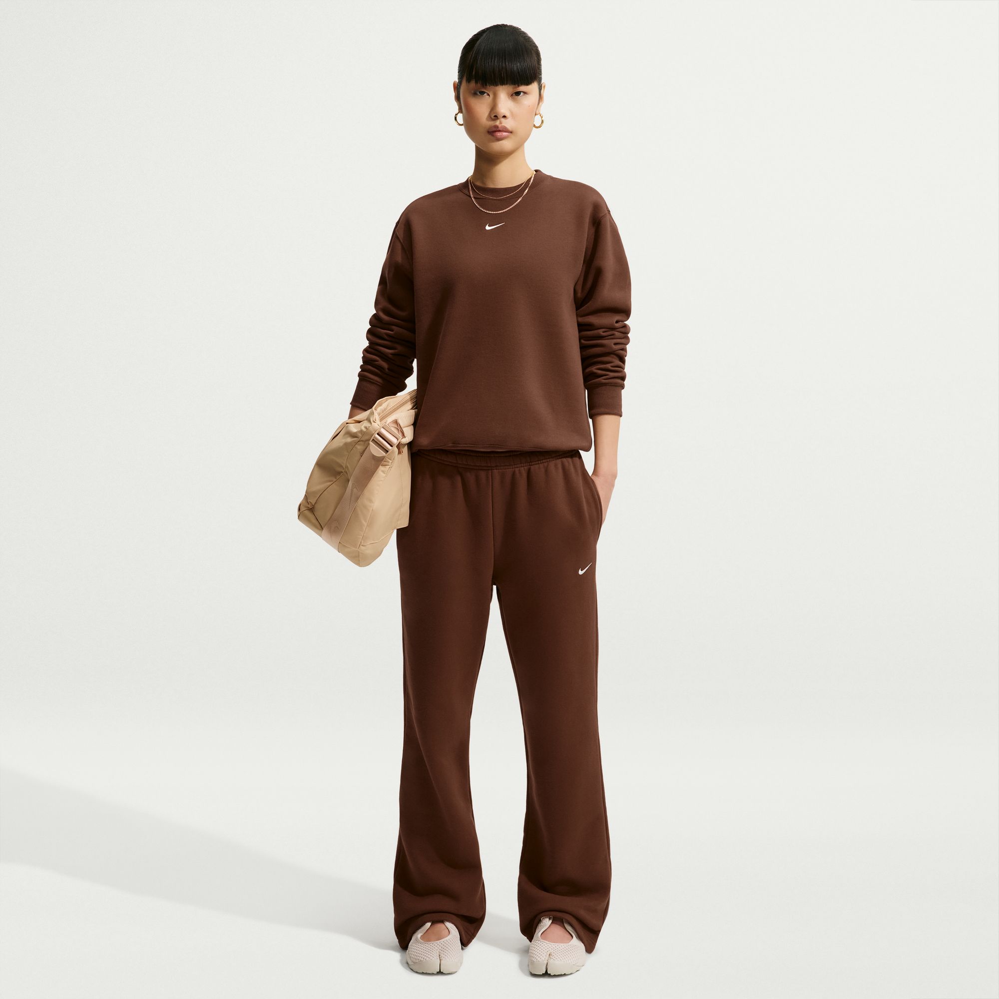 NIKE W NK STDO FLC MW MR STD OH PNT CACAO WOW/SAIL
