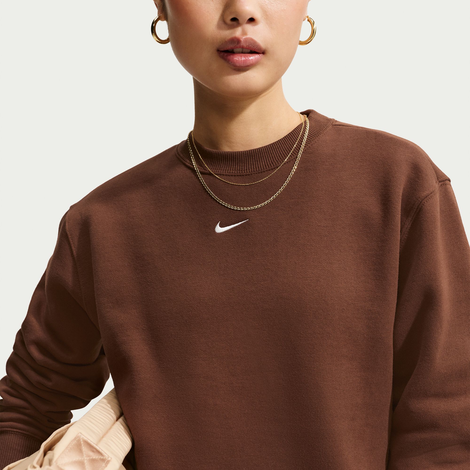NIKE W NK STDO FLC MW STD CREW CACAO WOW/SAIL – Bild 6