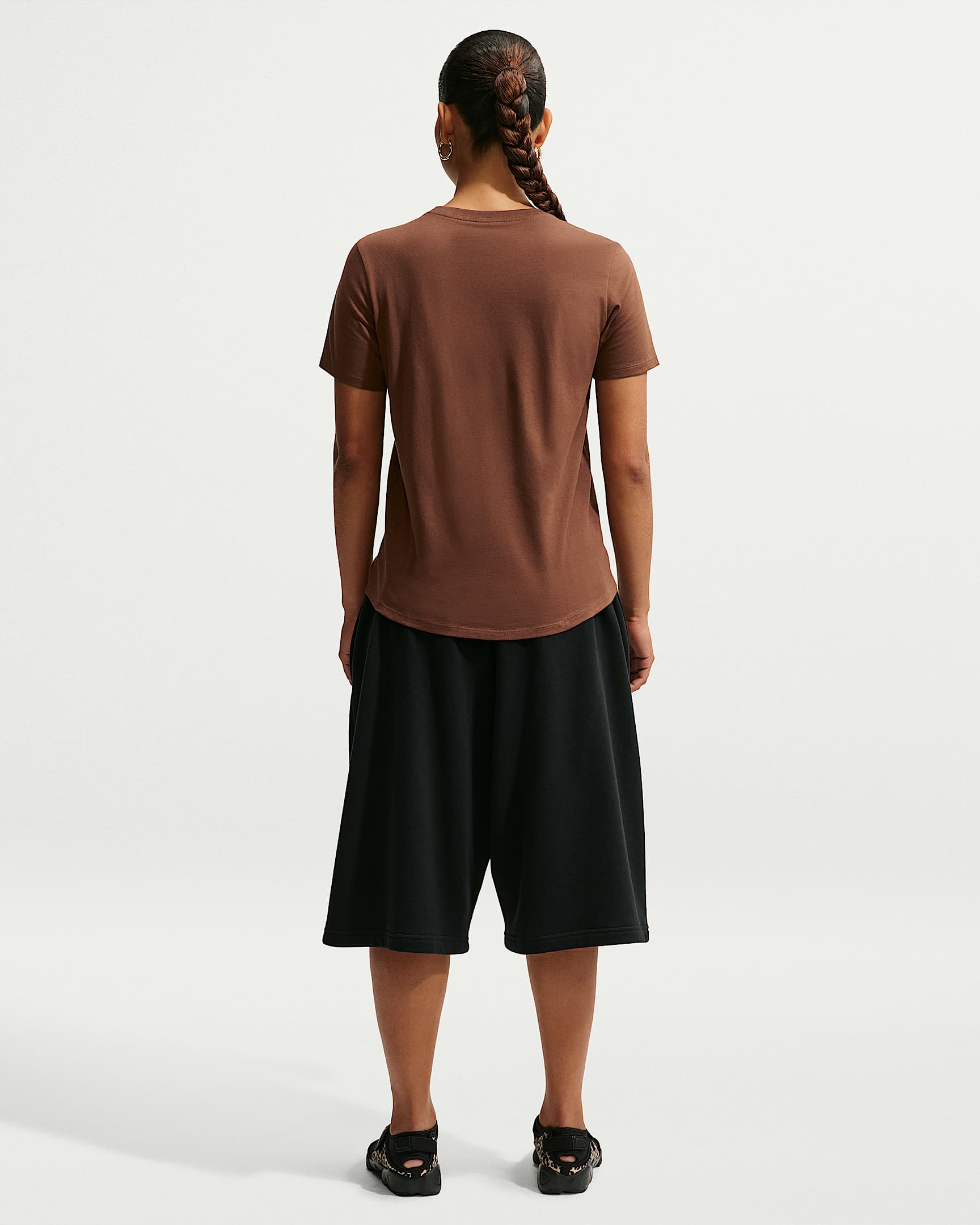 NIKE W NSW CLUB SS TEE CACAO WOW – Bild 5